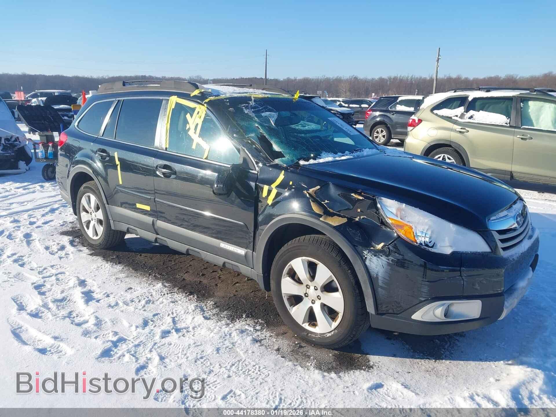 Photo 4S4BRDKC6B2394832 - SUBARU OUTBACK 2011