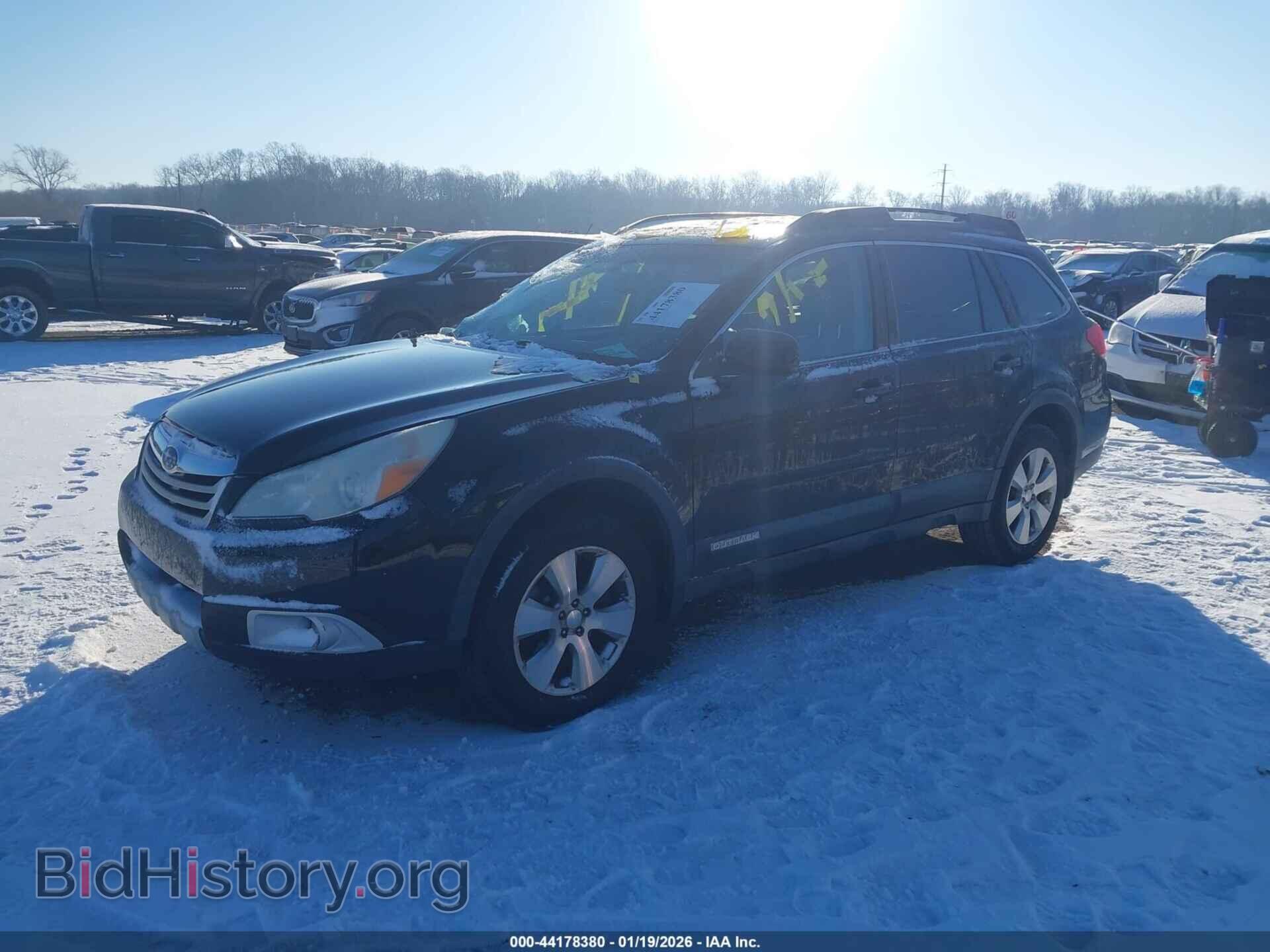 2011 SUBARU OUTBACK - VIN: 4S4BRDKC6B2394832 - Фото 2