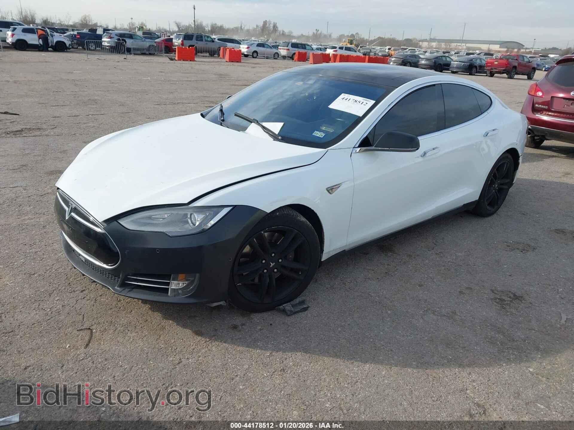 2015 TESLA MODEL S - VIN: 5YJSA1E18FF102704 - Photo 2
