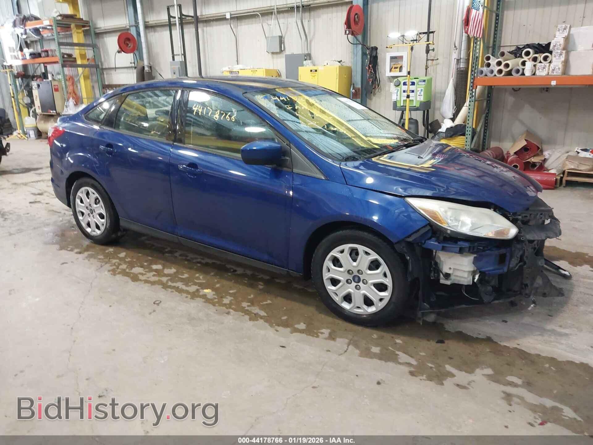 Photo 1FAHP3F27CL456157 - FORD FOCUS 2012