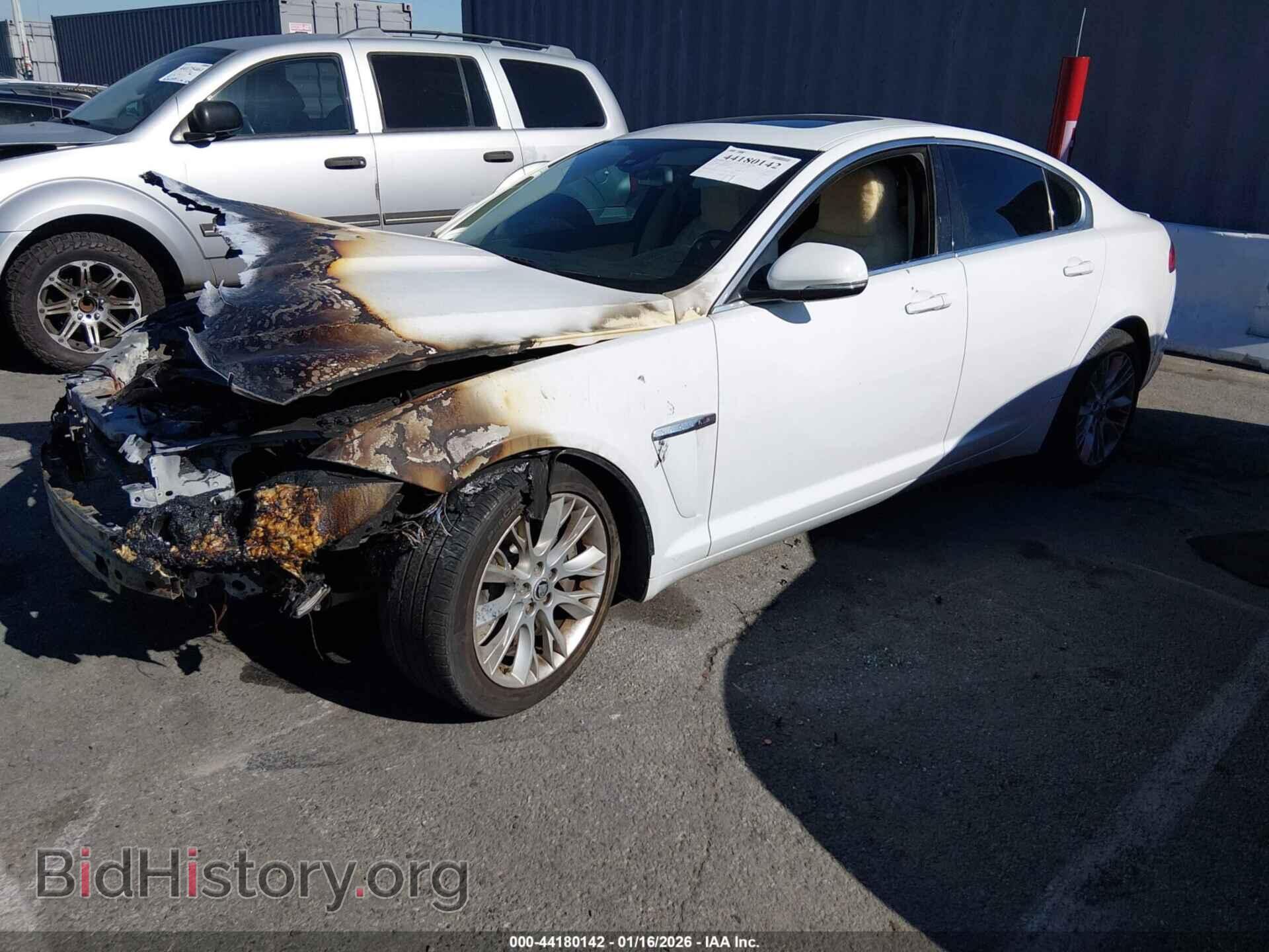 2012 JAGUAR XF - VIN: SAJWA0FB8CLS25030 - Фото 2