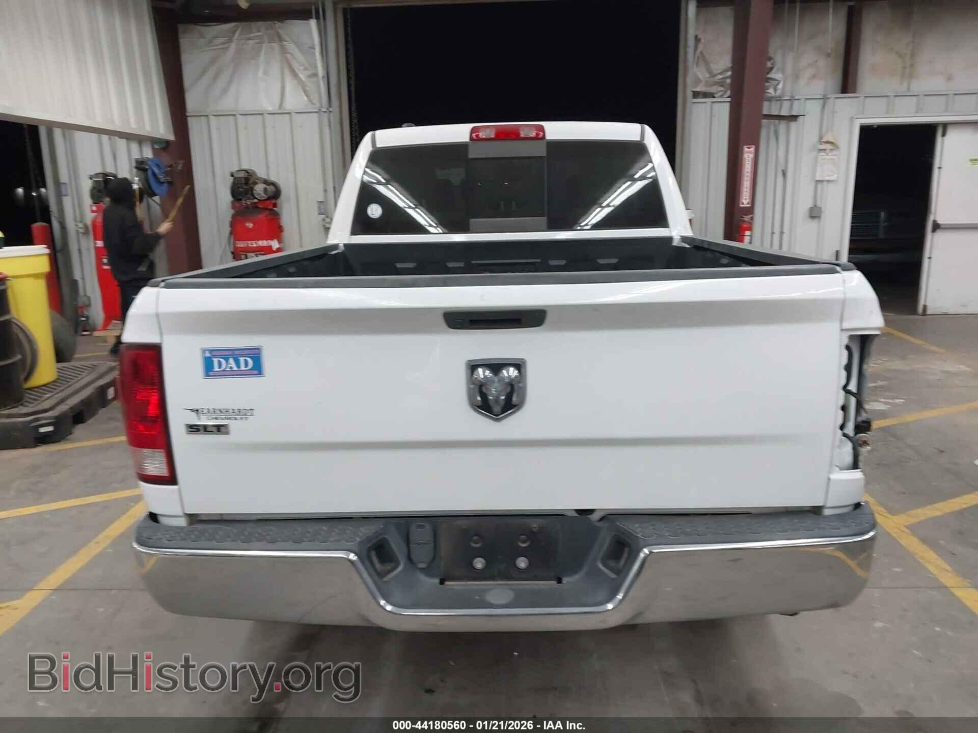 2020 RAM 1500 CLASSIC - VIN: 1C6RR6TT6LS102831 - Фото 16