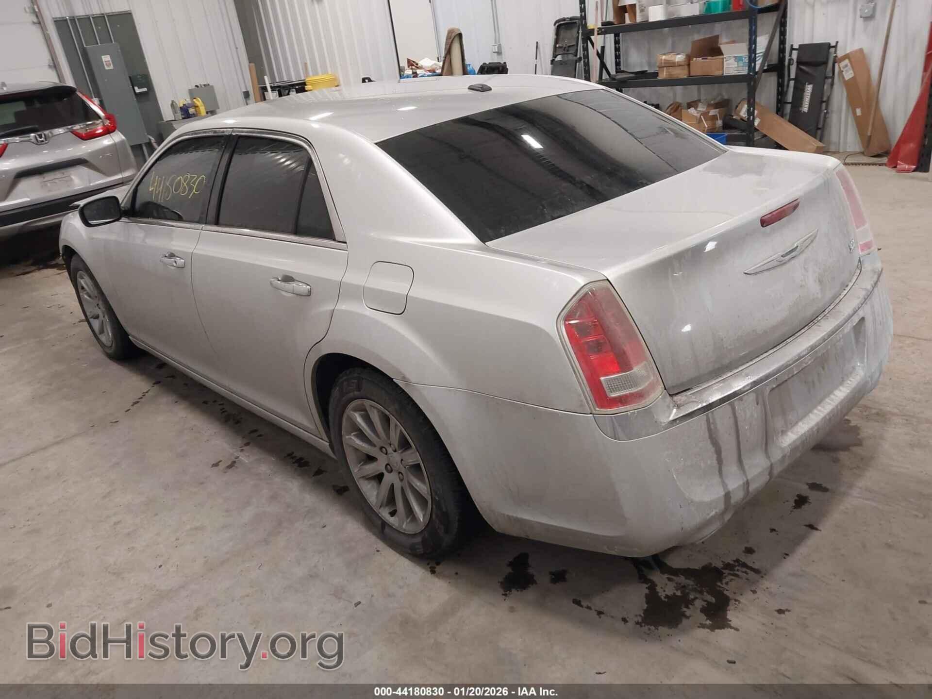 2012 CHRYSLER 300 - VIN: 2C3CCACG9CH283585 - Фото 3