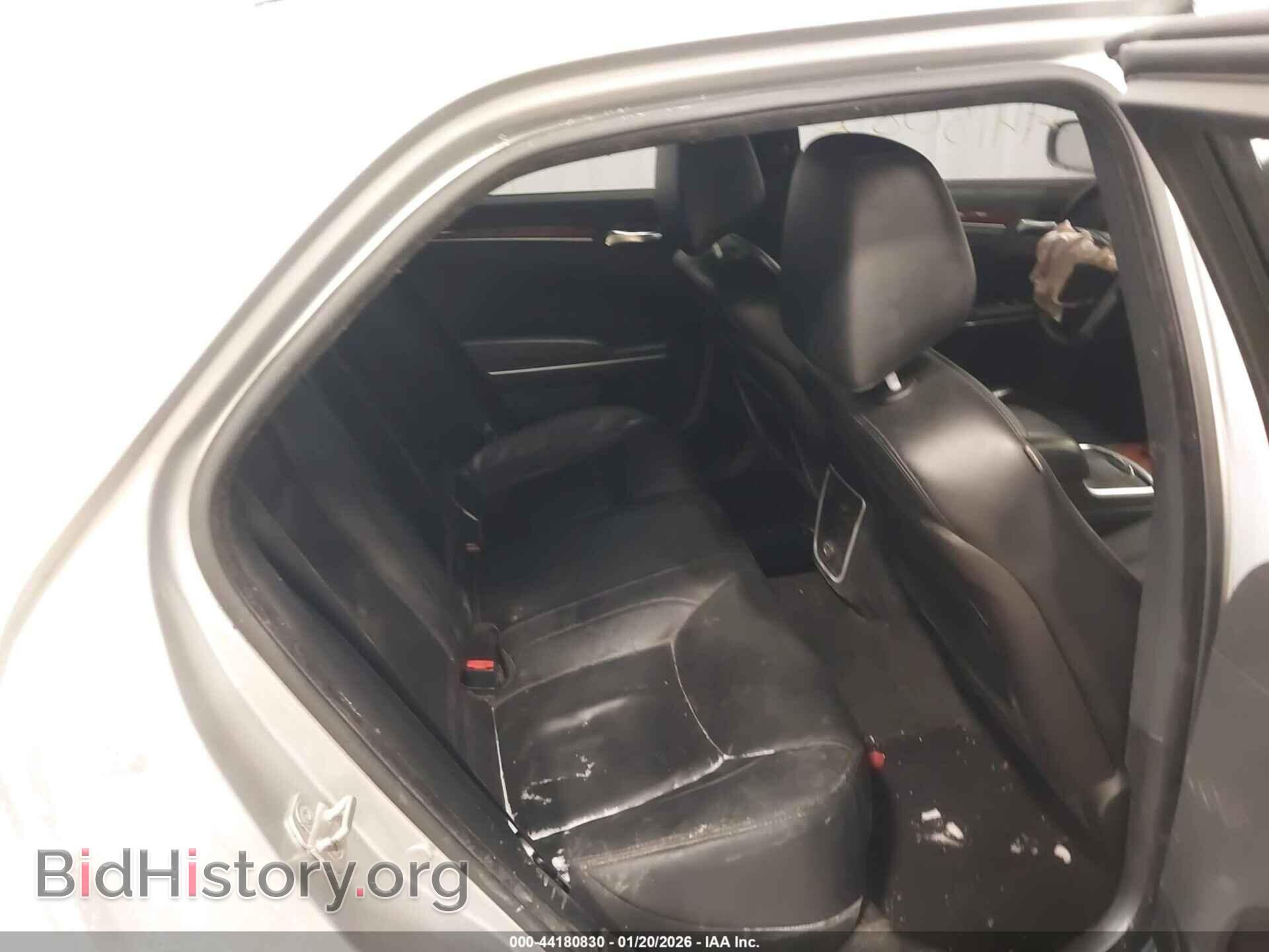 2012 CHRYSLER 300 - VIN: 2C3CCACG9CH283585 - Фото 8