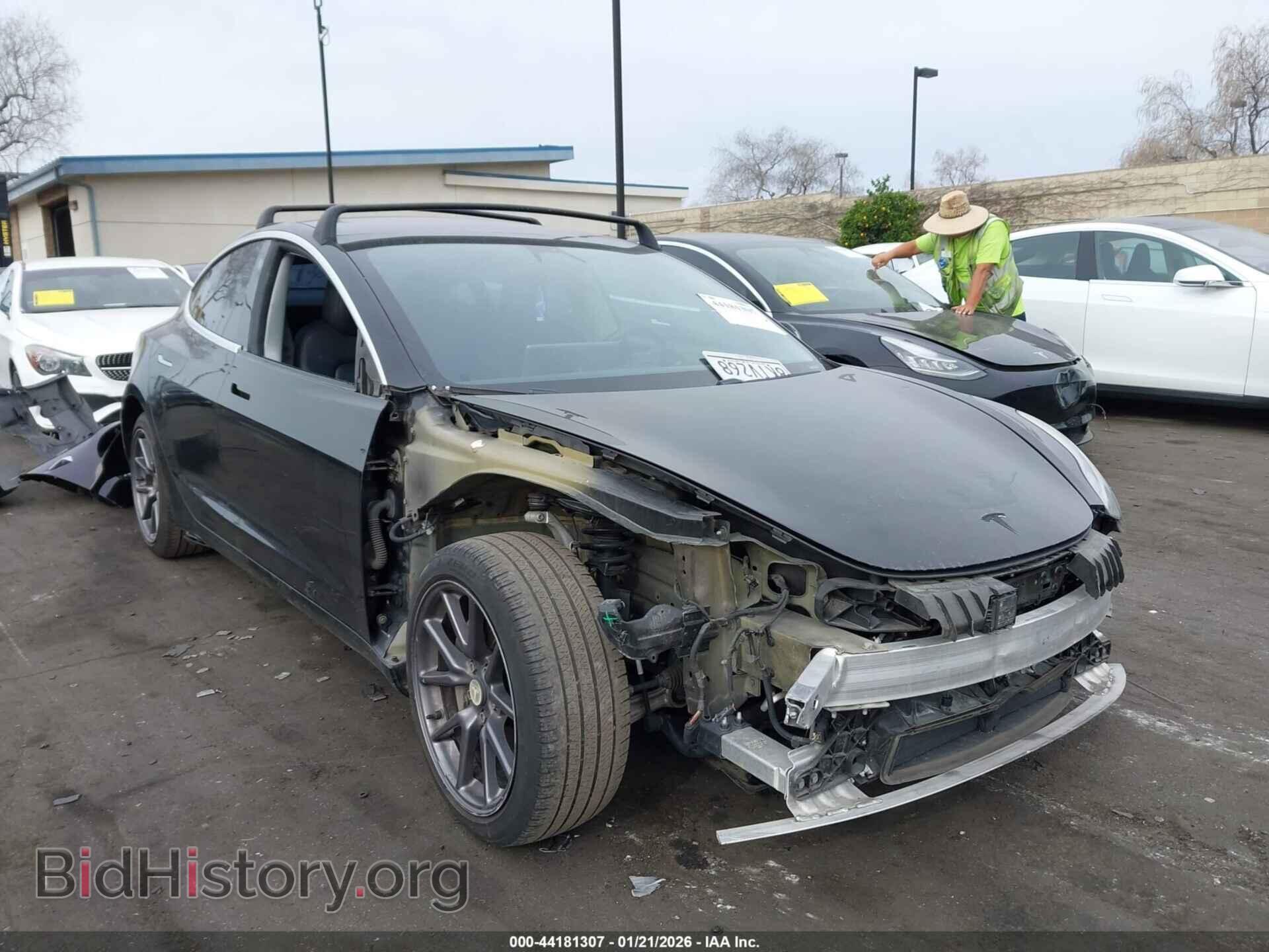 Photo 5YJ3E1EA7KF305697 - TESLA MODEL 3 2019