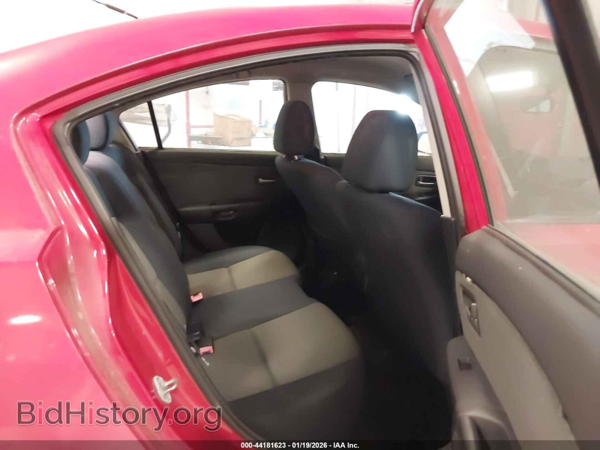 2005 MAZDA MAZDA3 - VIN: JM1BK12FX51247019 - Фото 8