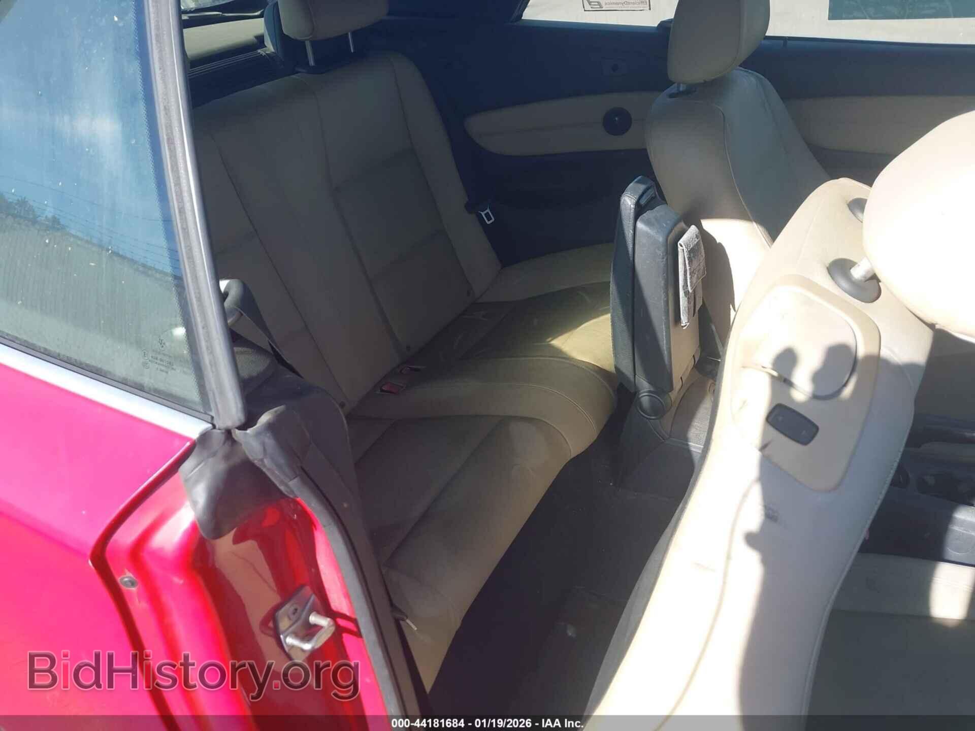 2011 BMW 128I - VIN: WBAUL7C52BVM79338 - Фото 8