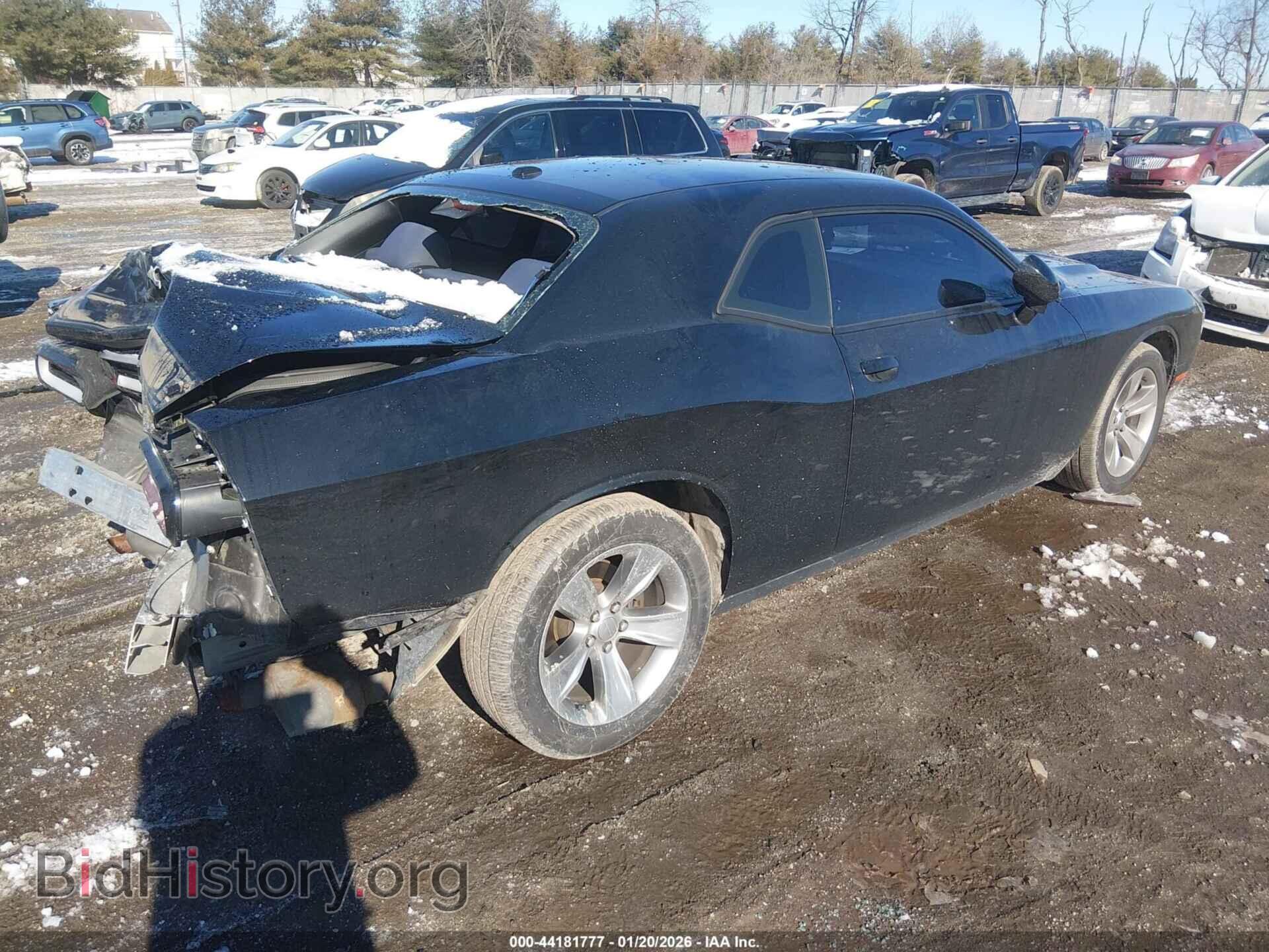 2018 DODGE CHALLENGER - VIN: 2C3CDZAG7JH317860 - Фото 4