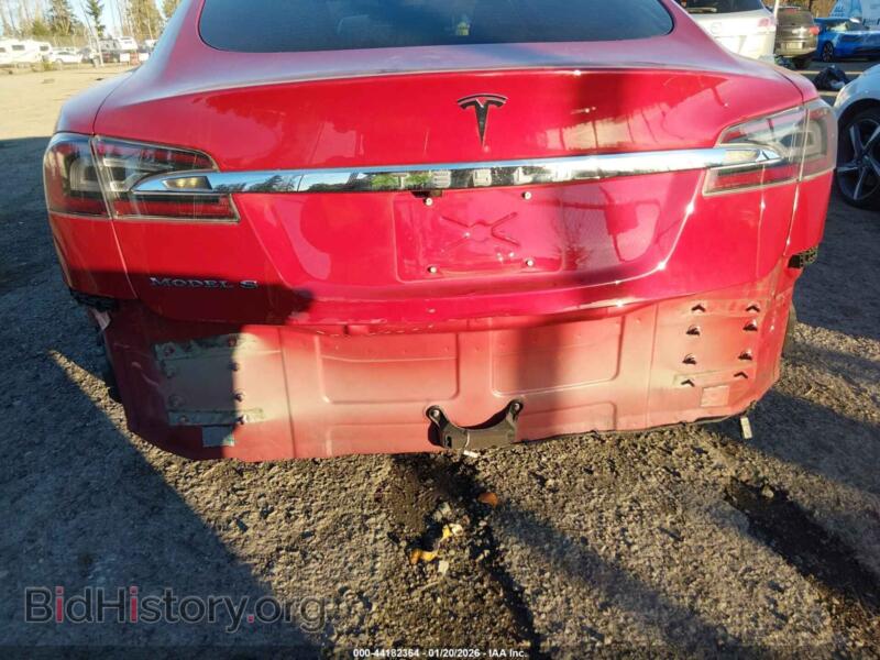 2016 Tesla MODEL S (VIN 5YJSA1E27GF139091) — фото 6 из 19