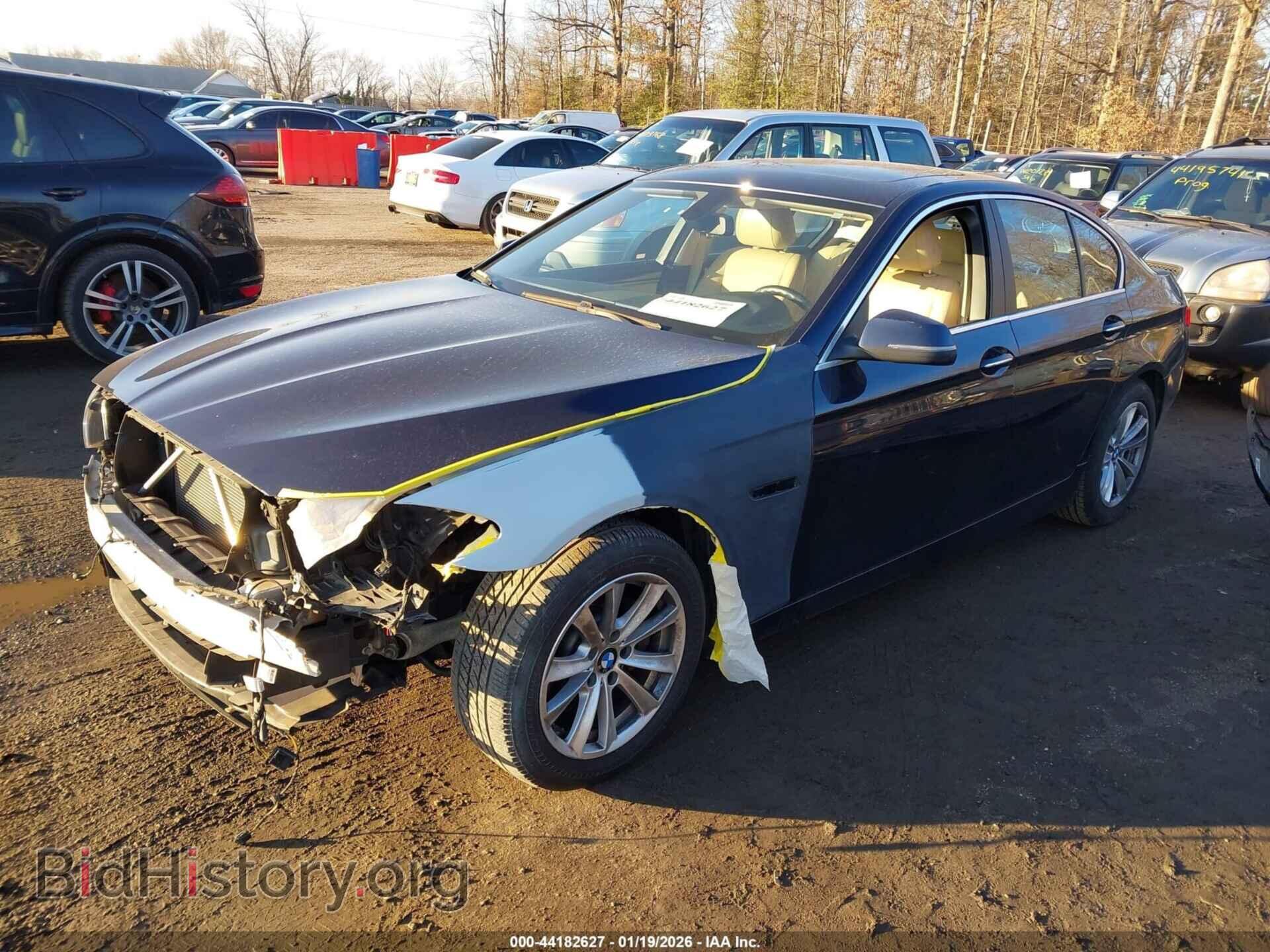 2016 BMW 528I - VIN: WBA5A5C50GD527124 - Фото 2