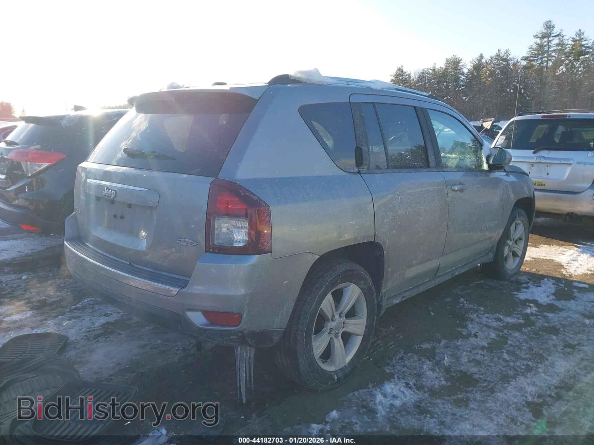 2015 JEEP COMPASS - VIN: 1C4NJDEB7FD371033 - Фото 4