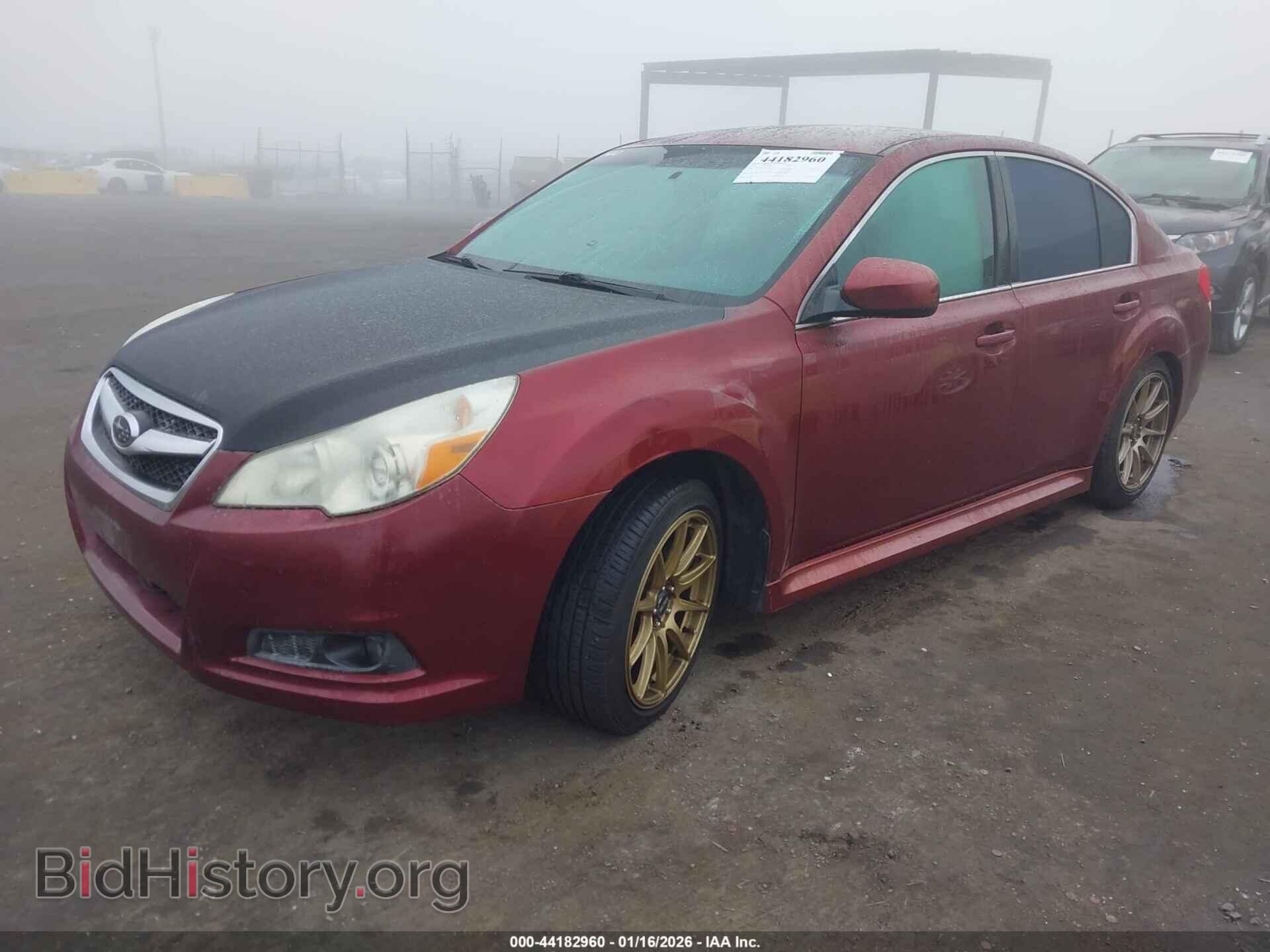 2010 SUBARU LEGACY - VIN: 4S3BMEJ67A2216172 - Фото 2
