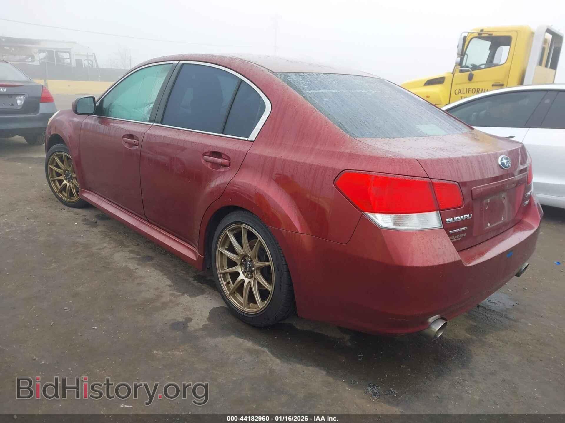 2010 SUBARU LEGACY - VIN: 4S3BMEJ67A2216172 - Фото 3