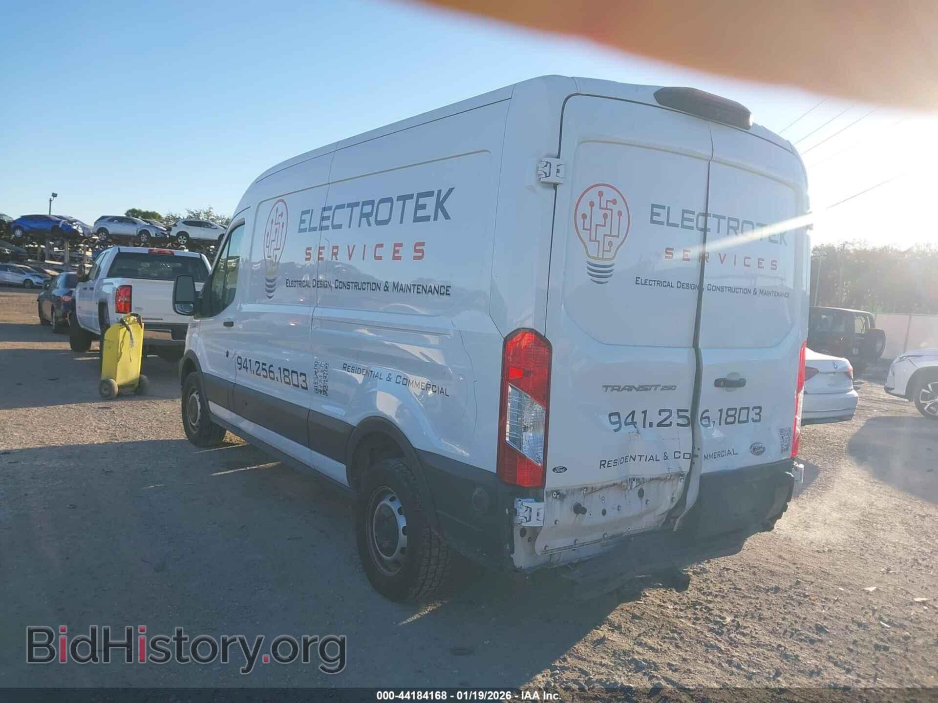 2020 FORD TRANSIT-250 - VIN: 1FTBR1C82LKB26357 - Фото 3