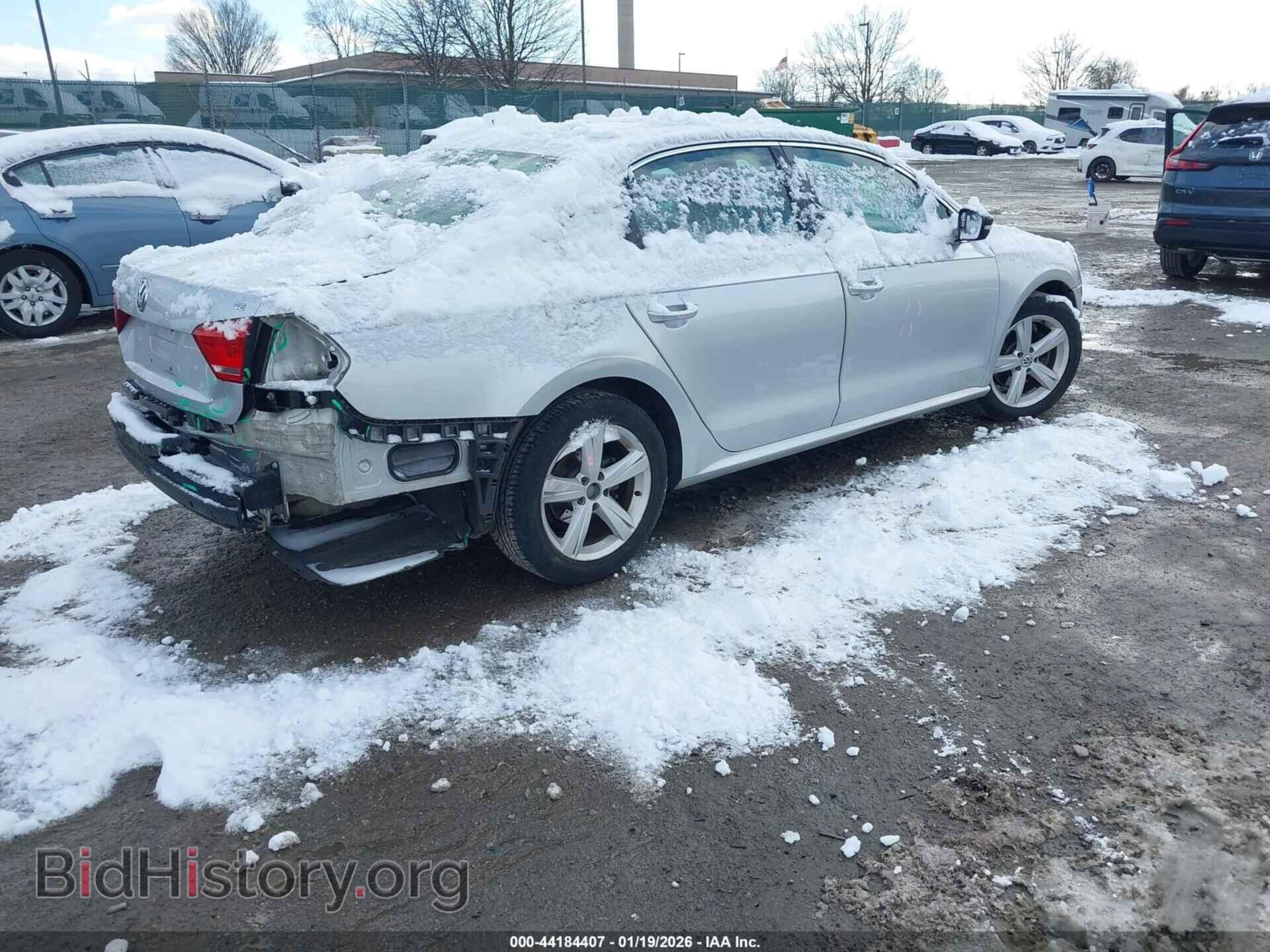 2013 VOLKSWAGEN PASSAT - VIN: 1VWBP7A33DC088159 - Фото 4