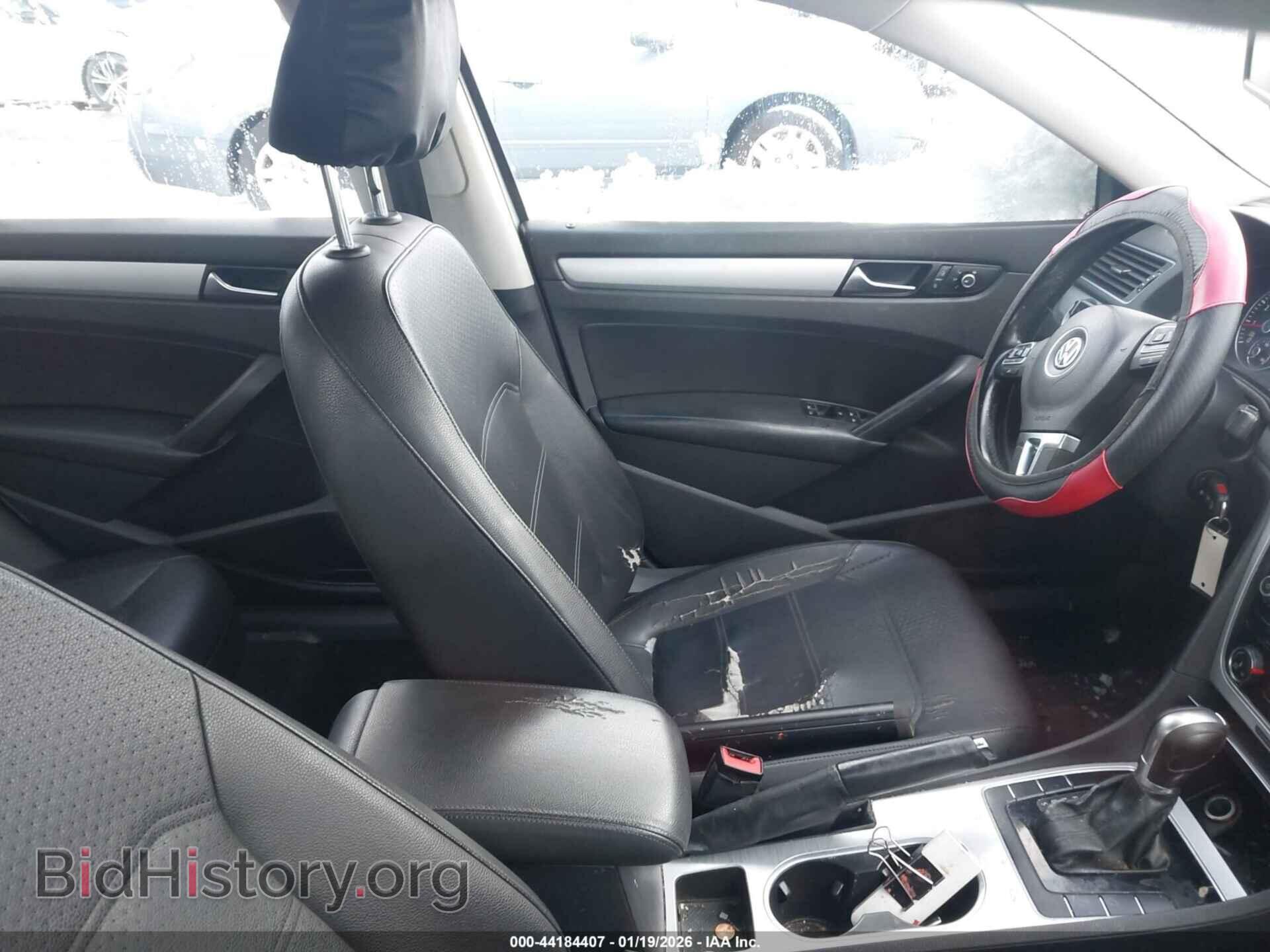 2013 VOLKSWAGEN PASSAT - VIN: 1VWBP7A33DC088159 - Фото 5