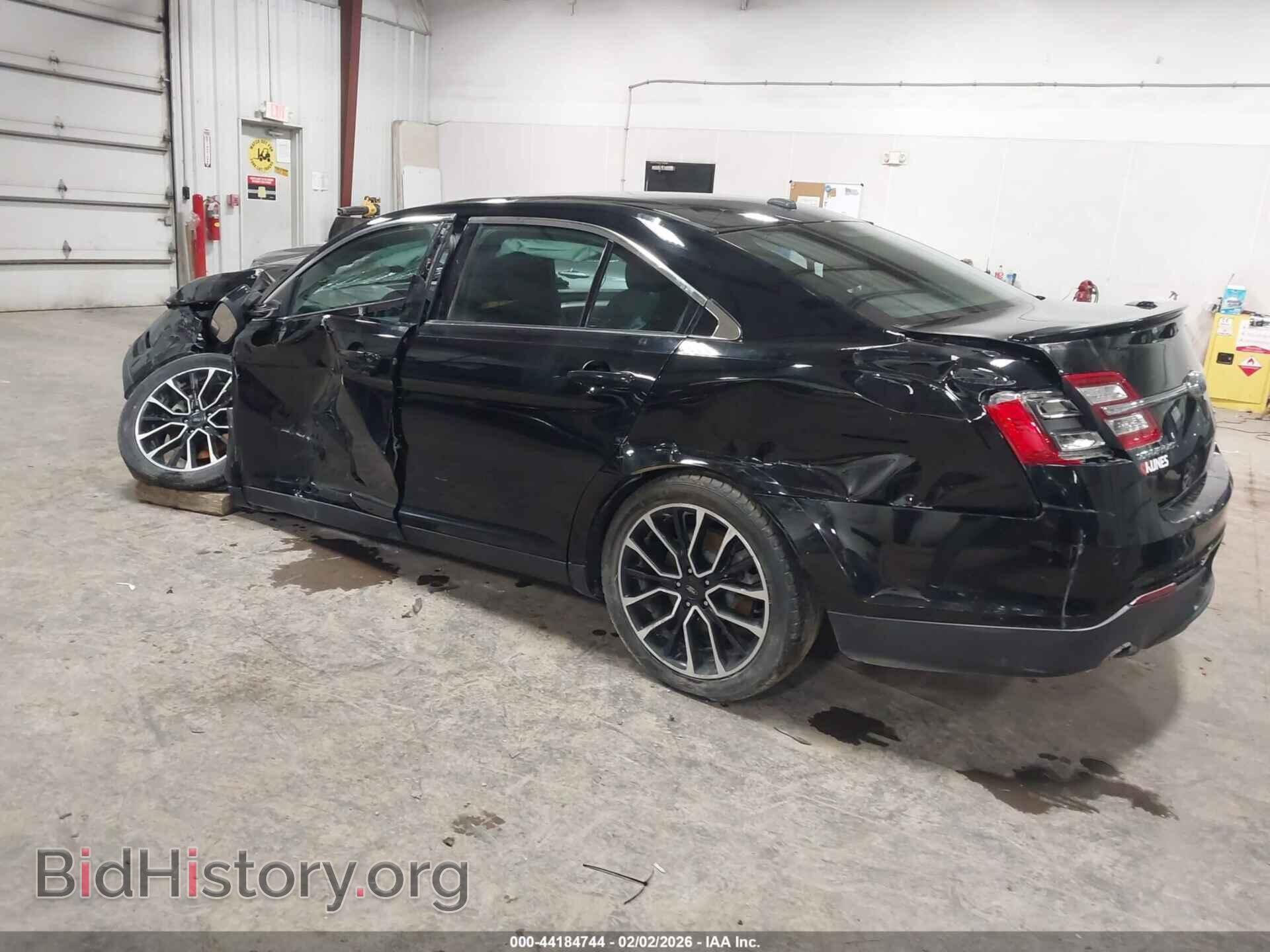 2018 FORD TAURUS - VIN: 1FAHP2E83JG138798 - Фото 3