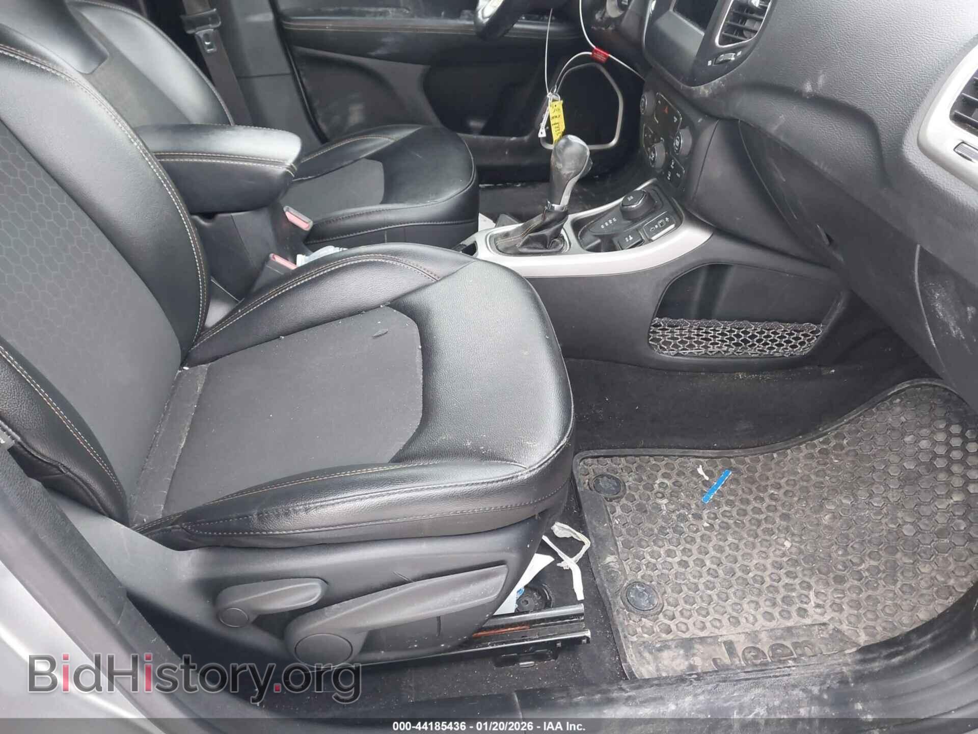 2019 JEEP COMPASS - VIN: 3C4NJDBB0KT703287 - Фото 5