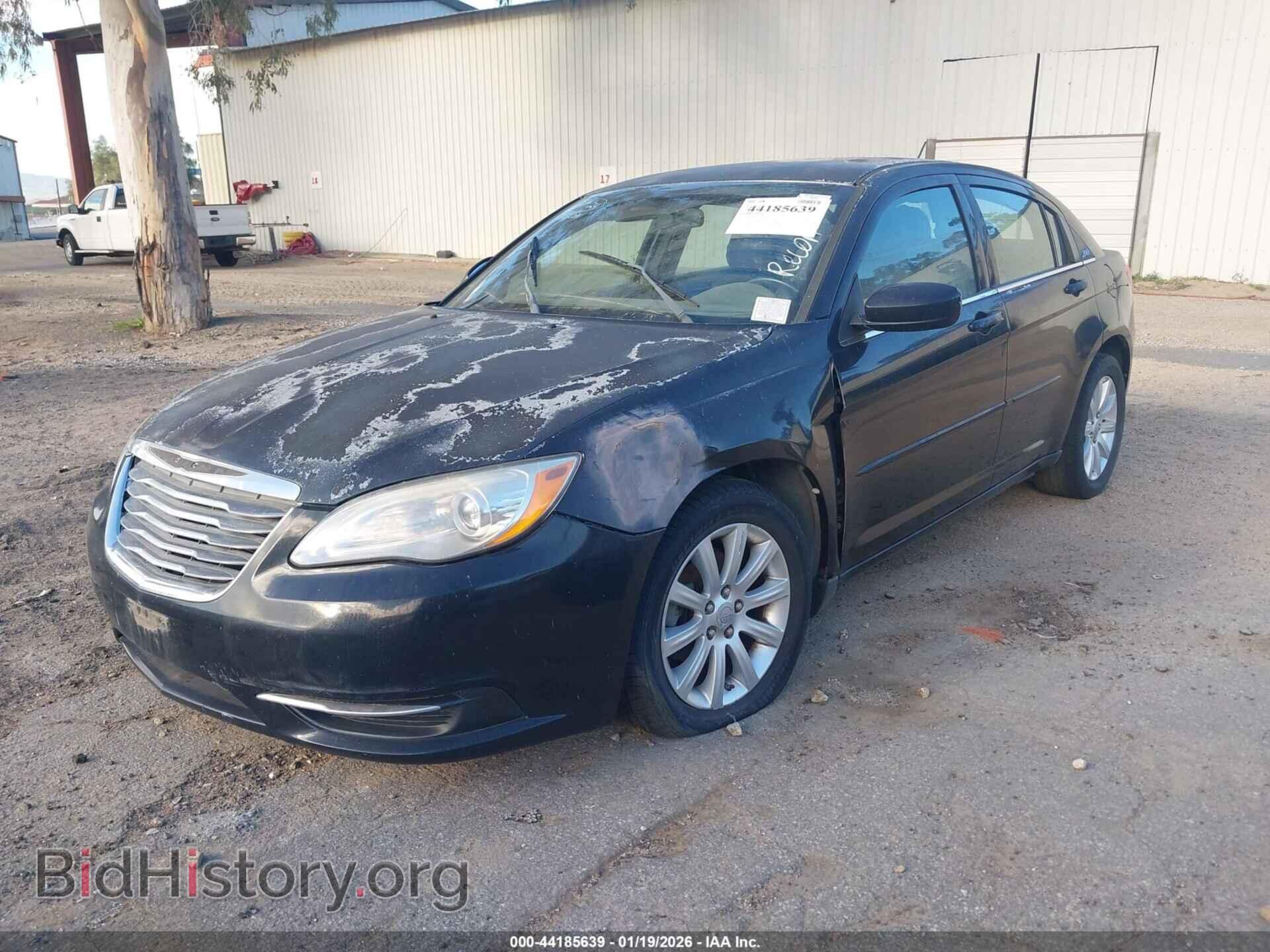 2013 CHRYSLER 200 - VIN: 1C3CCBBB5DN713729 - Фото 2