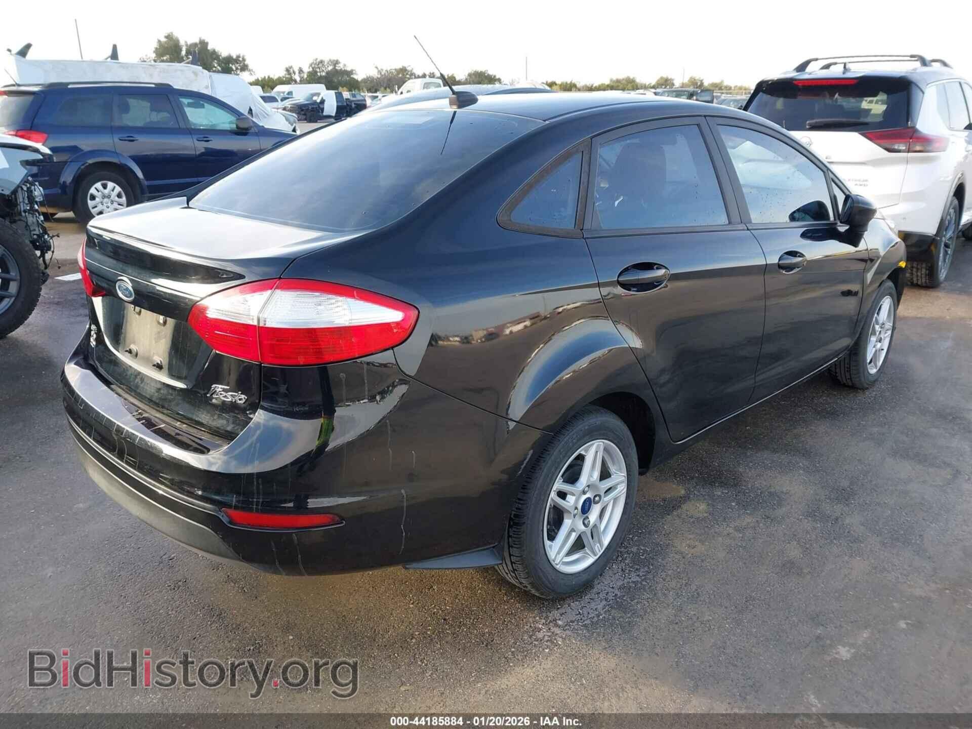 2017 FORD FIESTA - VIN: 3FADP4BJ6HM153992 - Фото 4