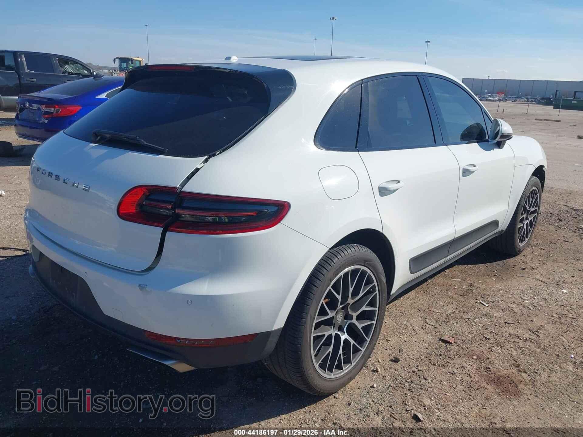 2017 PORSCHE MACAN - VIN: WP1AA2A51HLB81139 - Photo 4