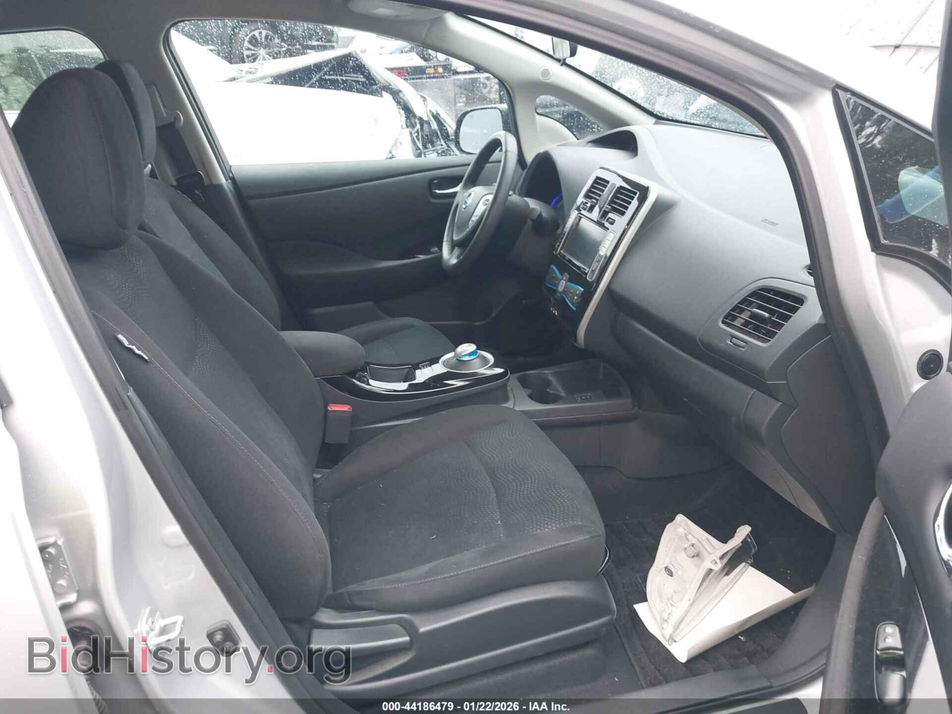 2017 NISSAN LEAF - VIN: 1N4BZ0CP2HC305040 - Фото 5