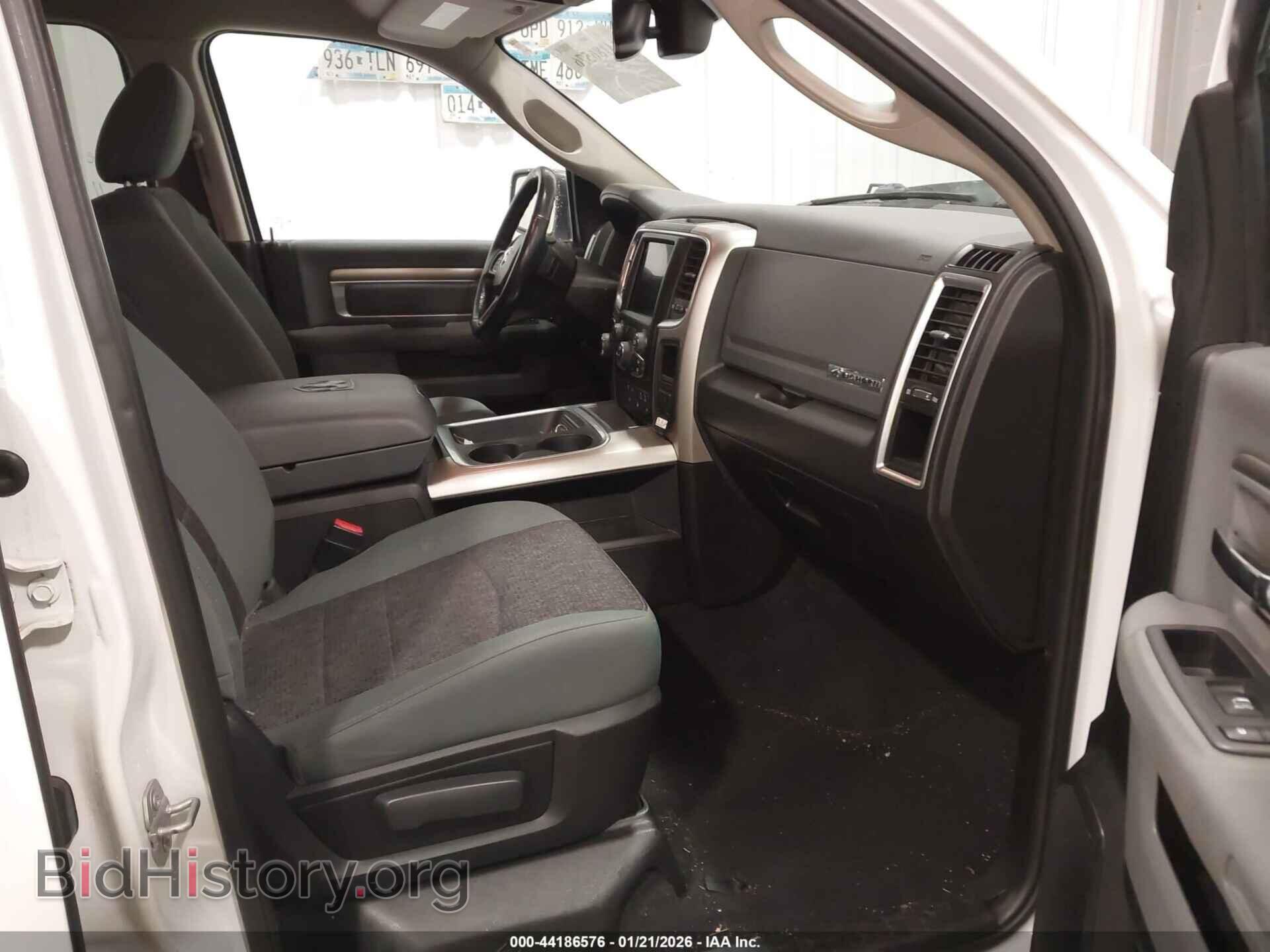 2018 RAM 1500 - VIN: 3C6RR7LT4JG265665 - Фото 5
