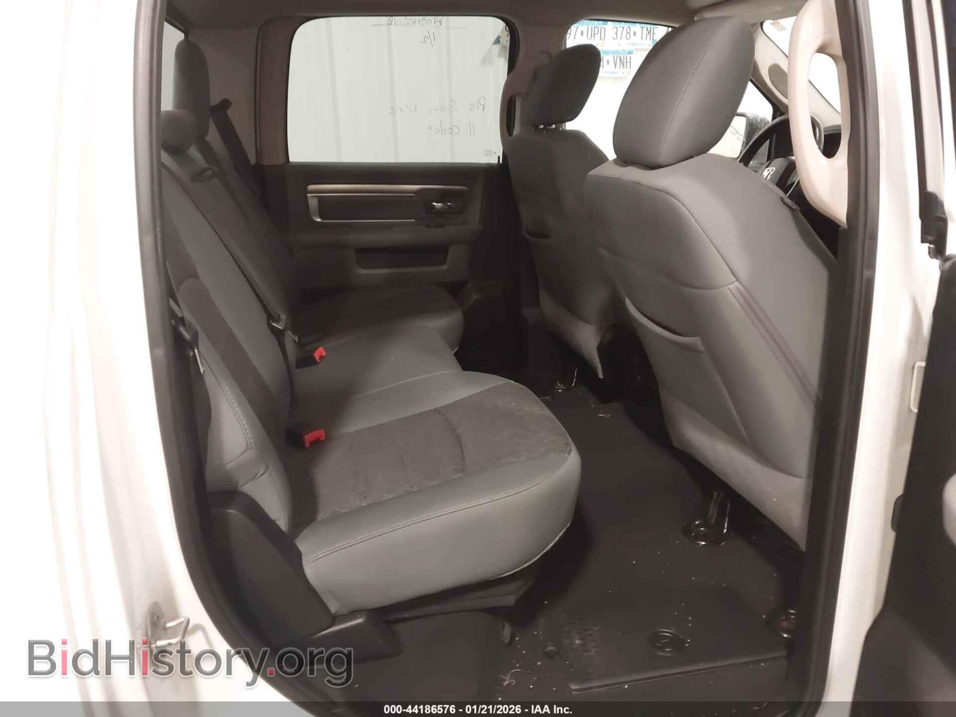 2018 RAM 1500 - VIN: 3C6RR7LT4JG265665 - Фото 8