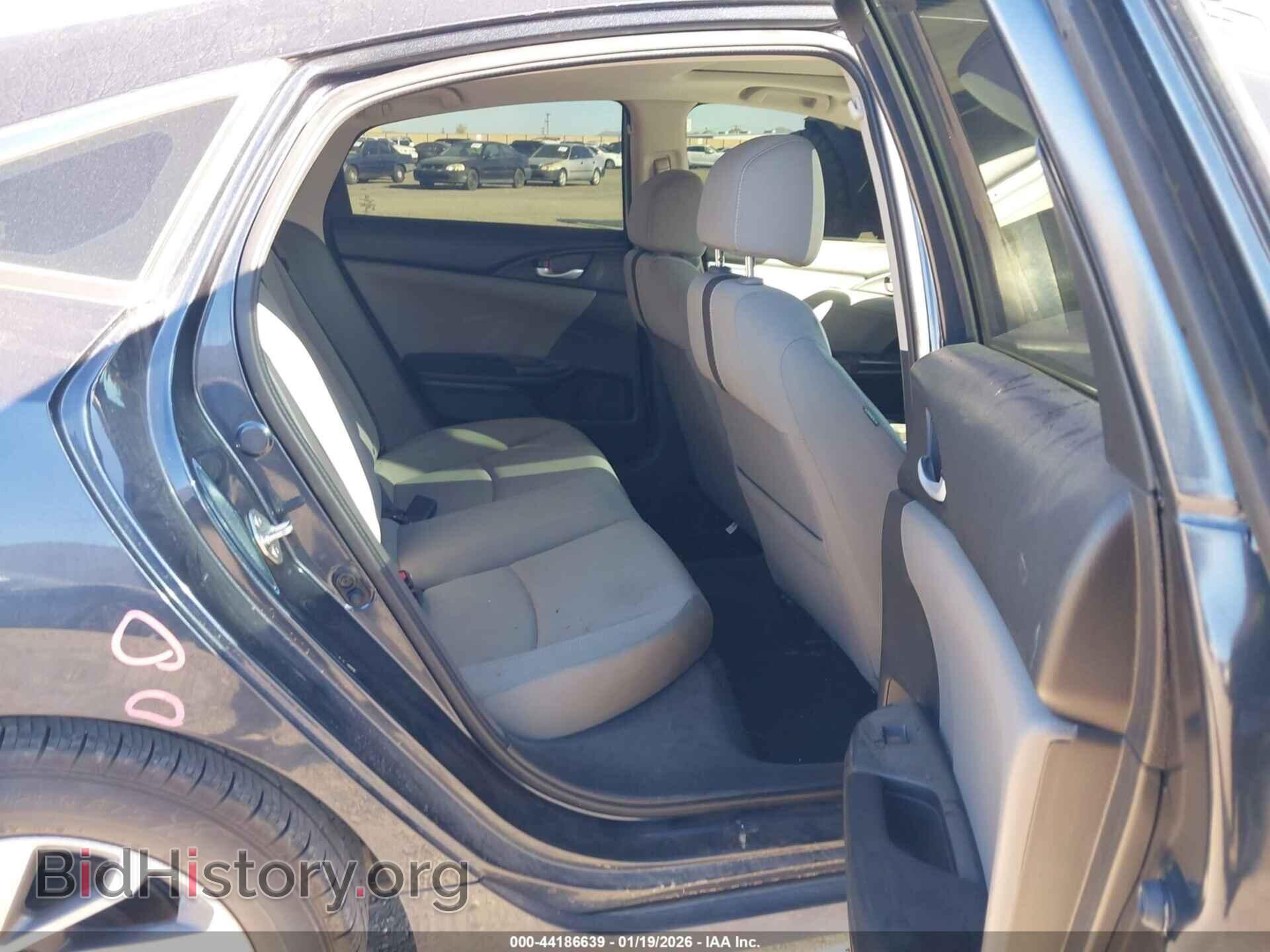 2018 HONDA CIVIC - VIN: 2HGFC2F75JH579955 - Фото 8