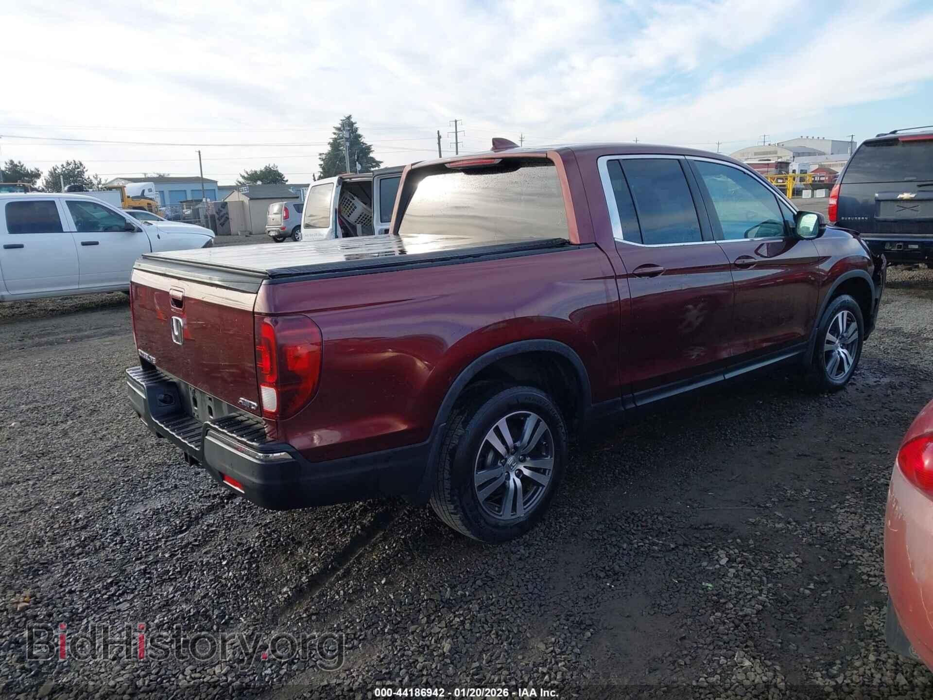 2017 HONDA RIDGELINE - VIN: 5FPYK3F46HB021383 - Фото 4