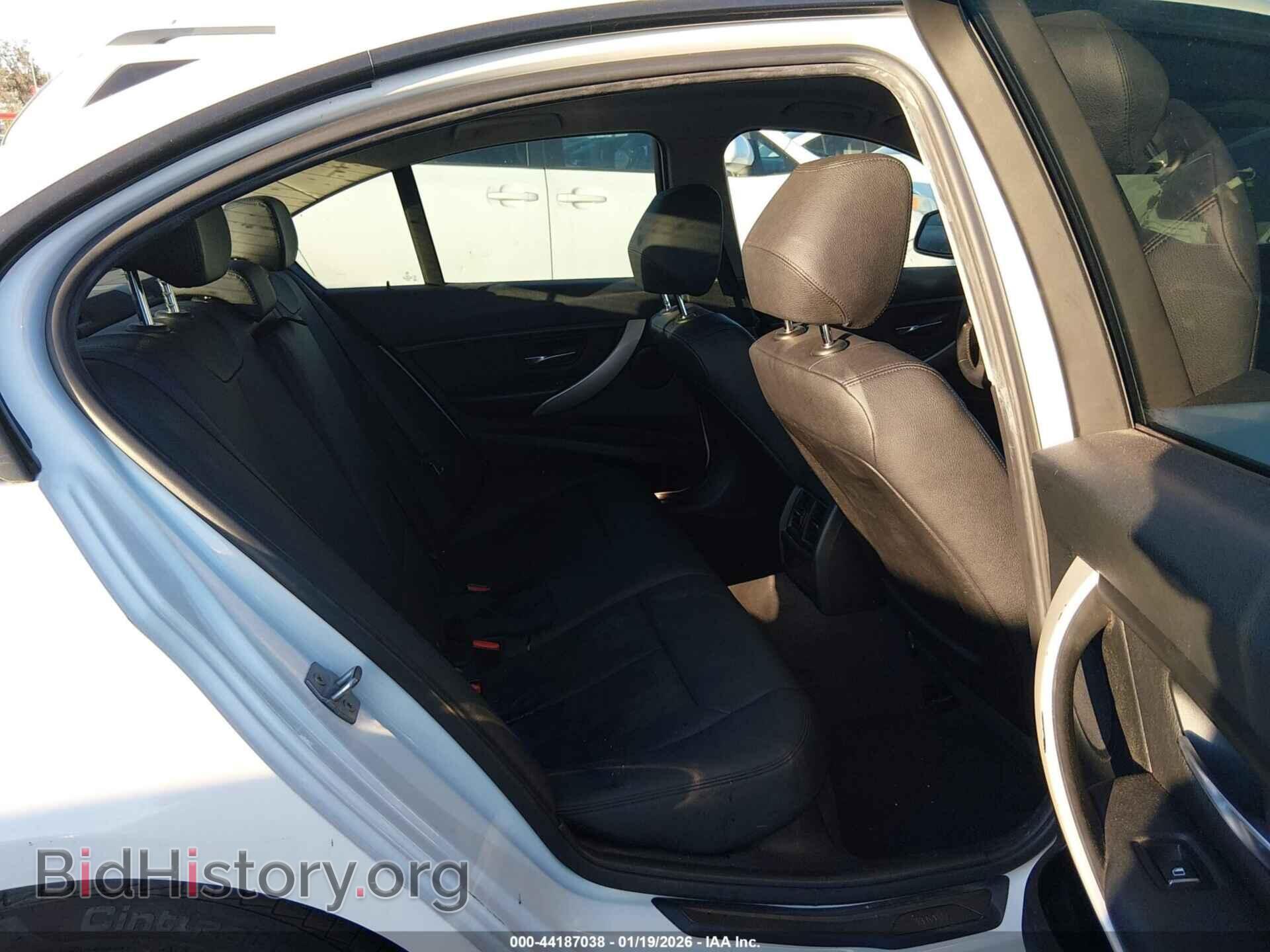 2016 BMW 320I - VIN: WBA8E1G5XGNT35563 - Фото 8