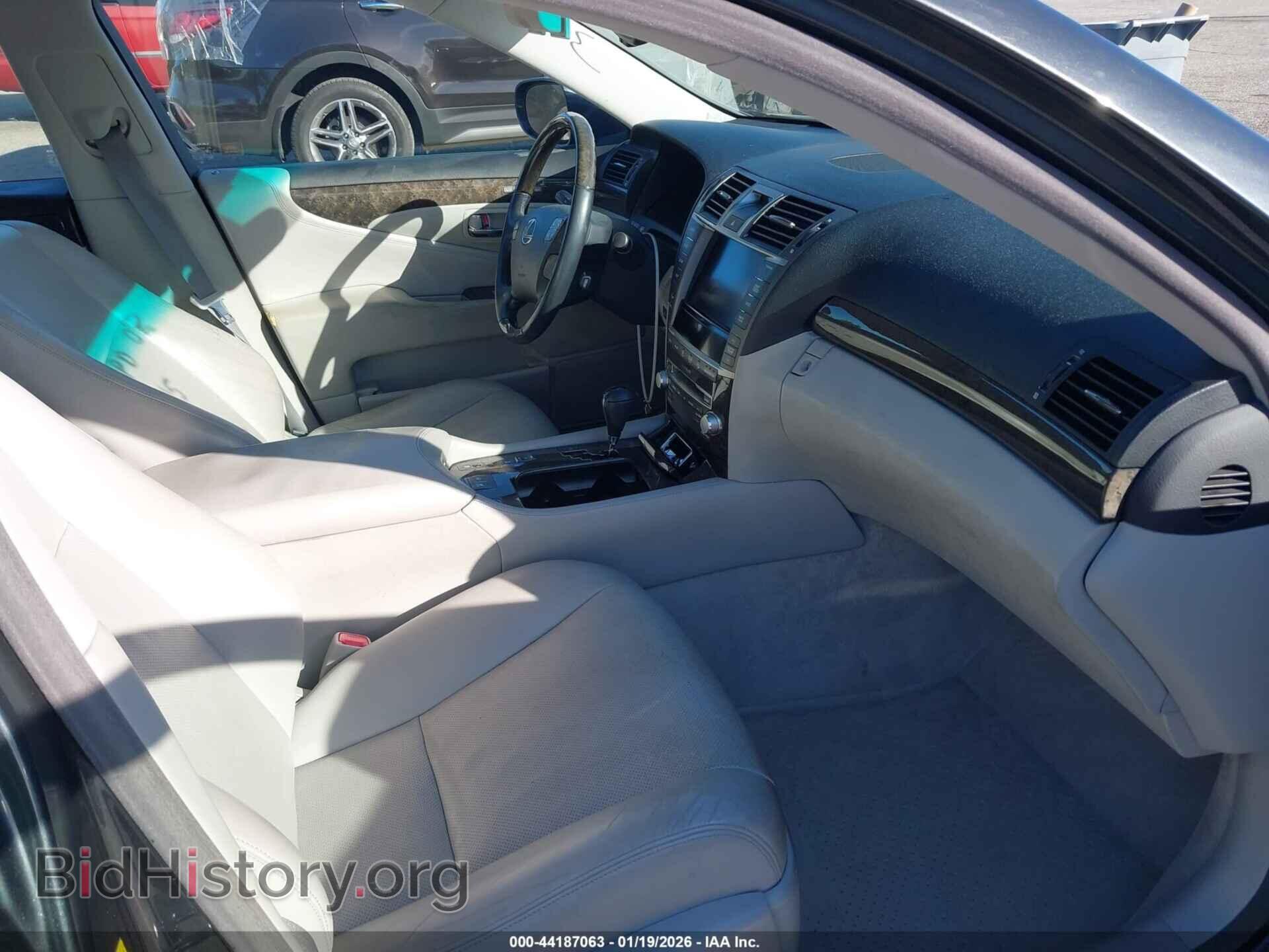 2011 LEXUS LS 460 - VIN: JTHBL5EF7B5108081 - Фото 5