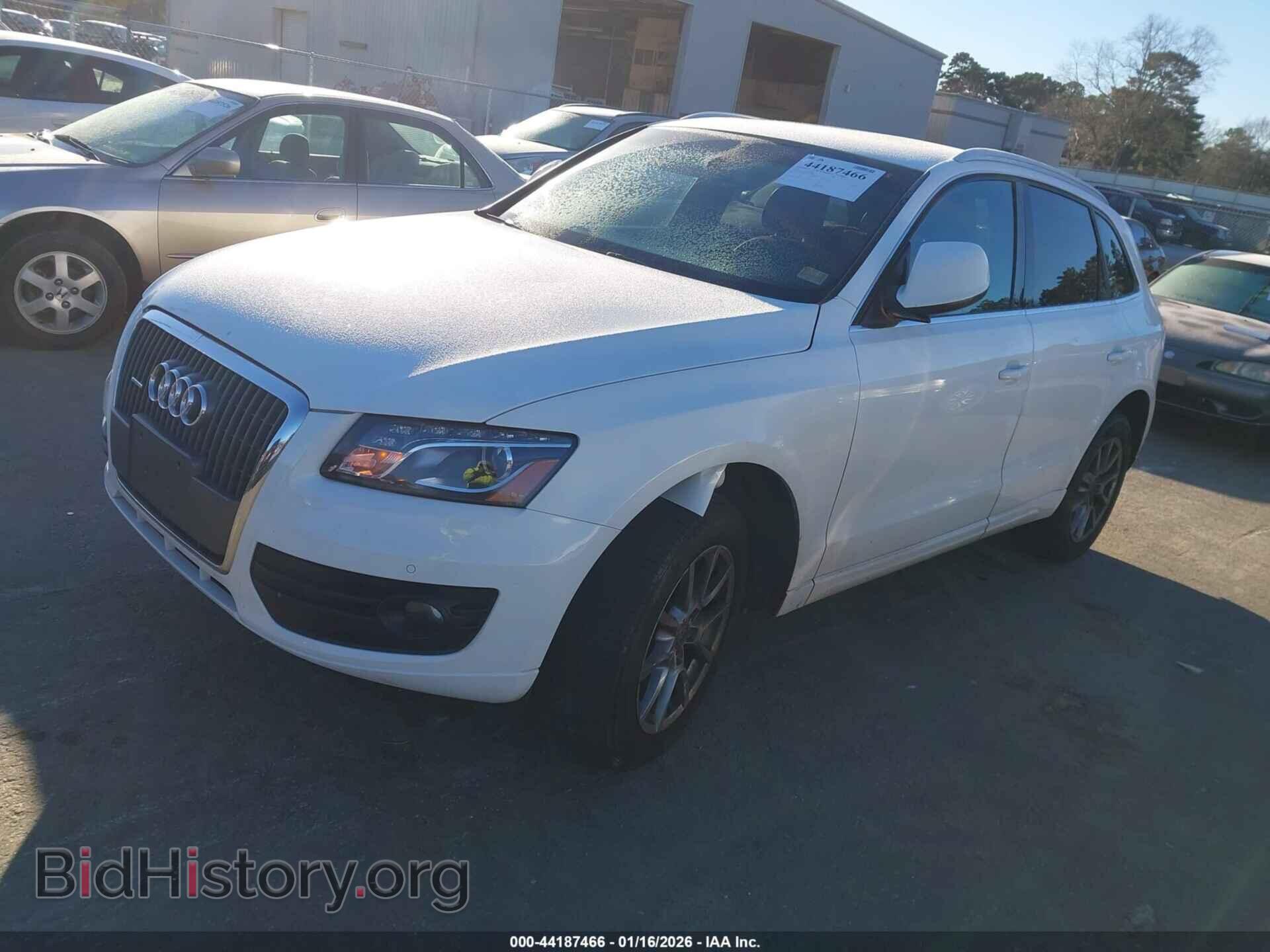 2011 AUDI Q5 - VIN: WA1LFAFP4BA118968 - Фото 2