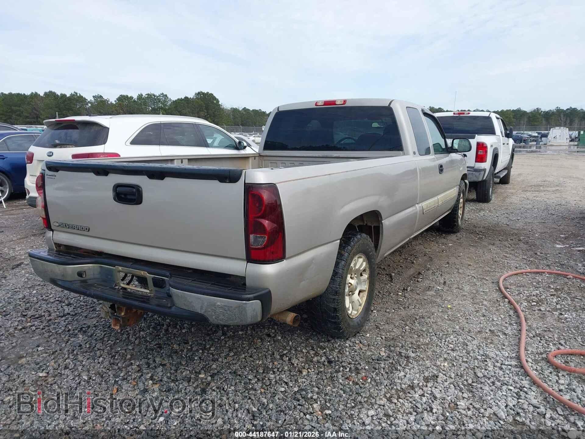 2006 CHEVROLET SILVERADO 1500 - VIN: 1GCEC19V76E157554 - Фото 4