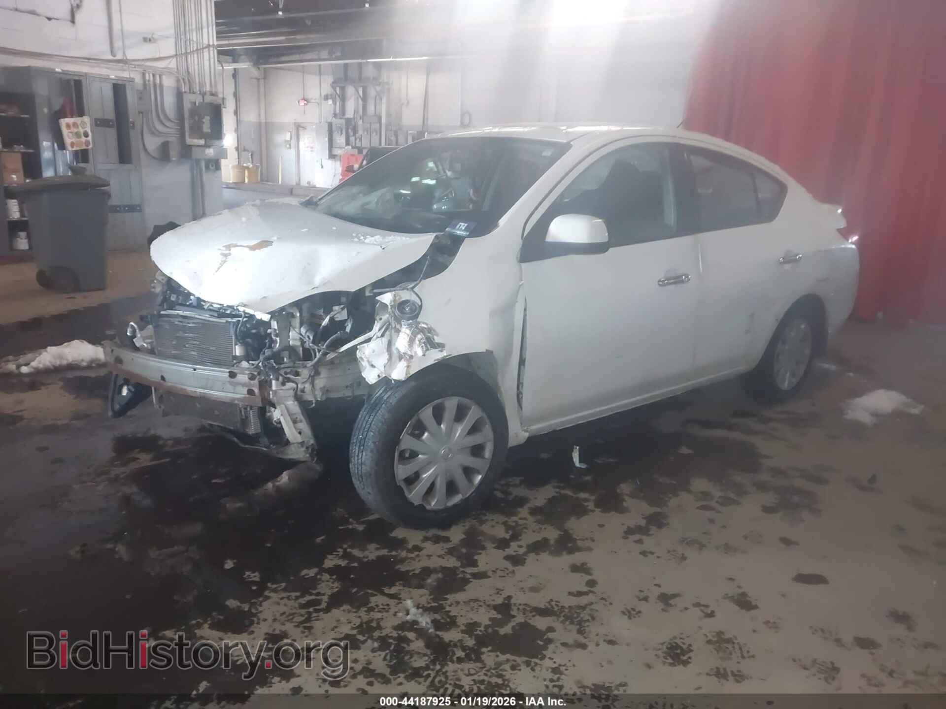 2014 NISSAN VERSA - VIN: 3N1CN7AP2EL821908 - Фото 2