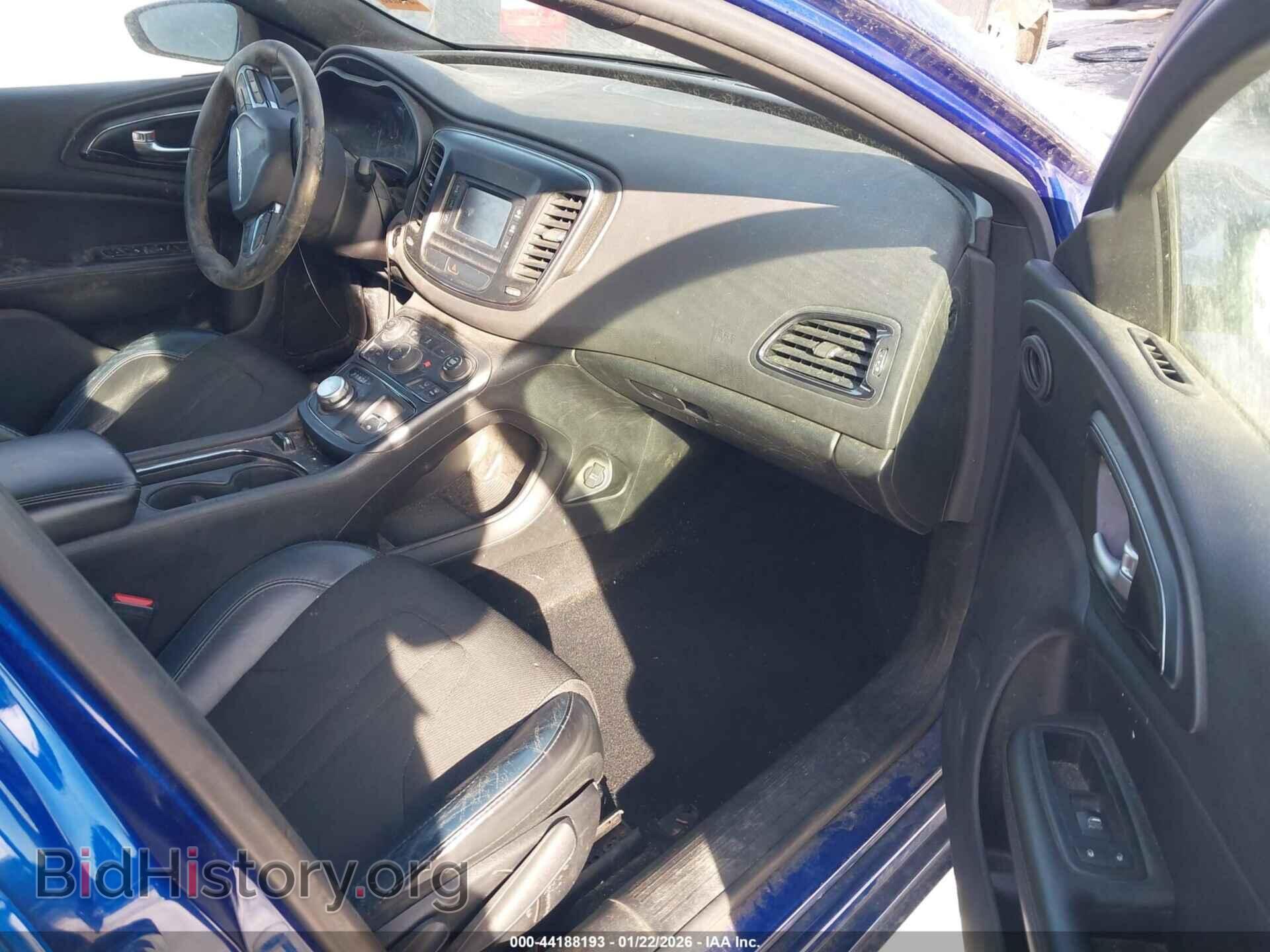 2016 CHRYSLER 200 - VIN: 1C3CCCBB2GN129864 - Photo 5