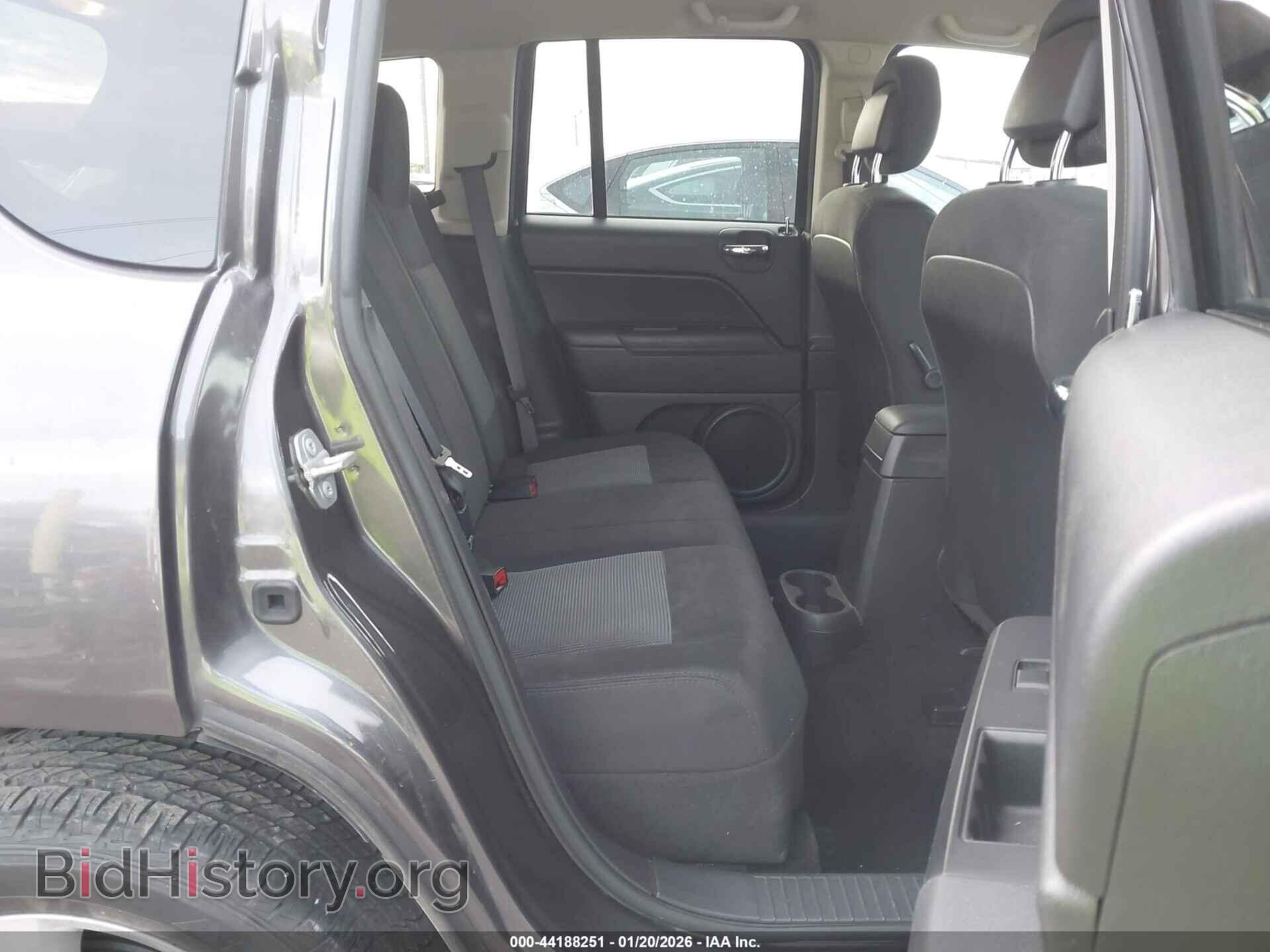 2016 JEEP COMPASS - VIN: 1C4NJCBA5GD611882 - Фото 8