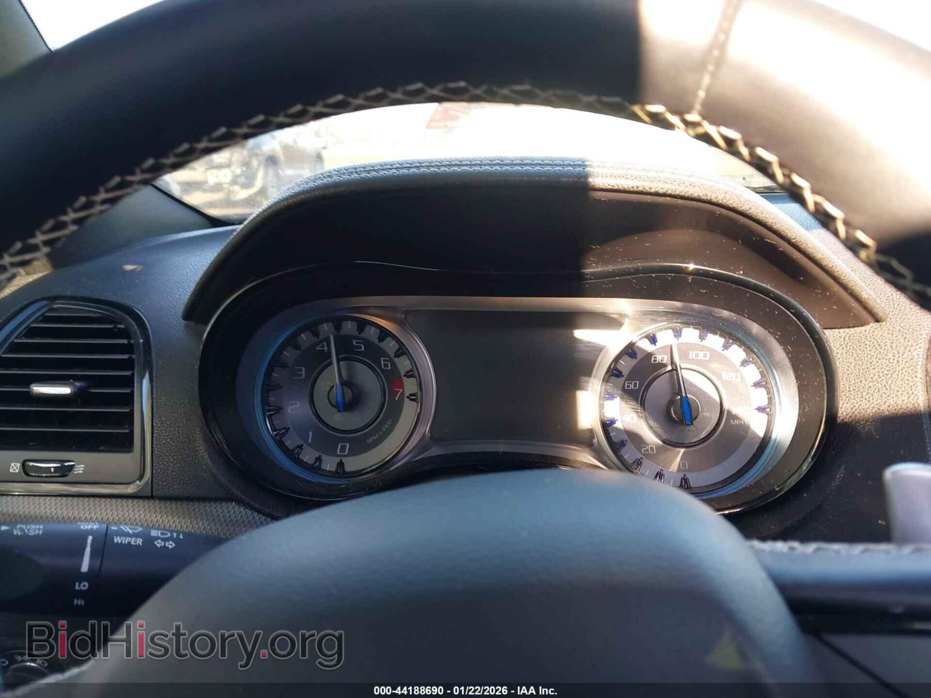 2016 CHRYSLER 300 - VIN: 2C3CCABG8GH141445 - Фото 7