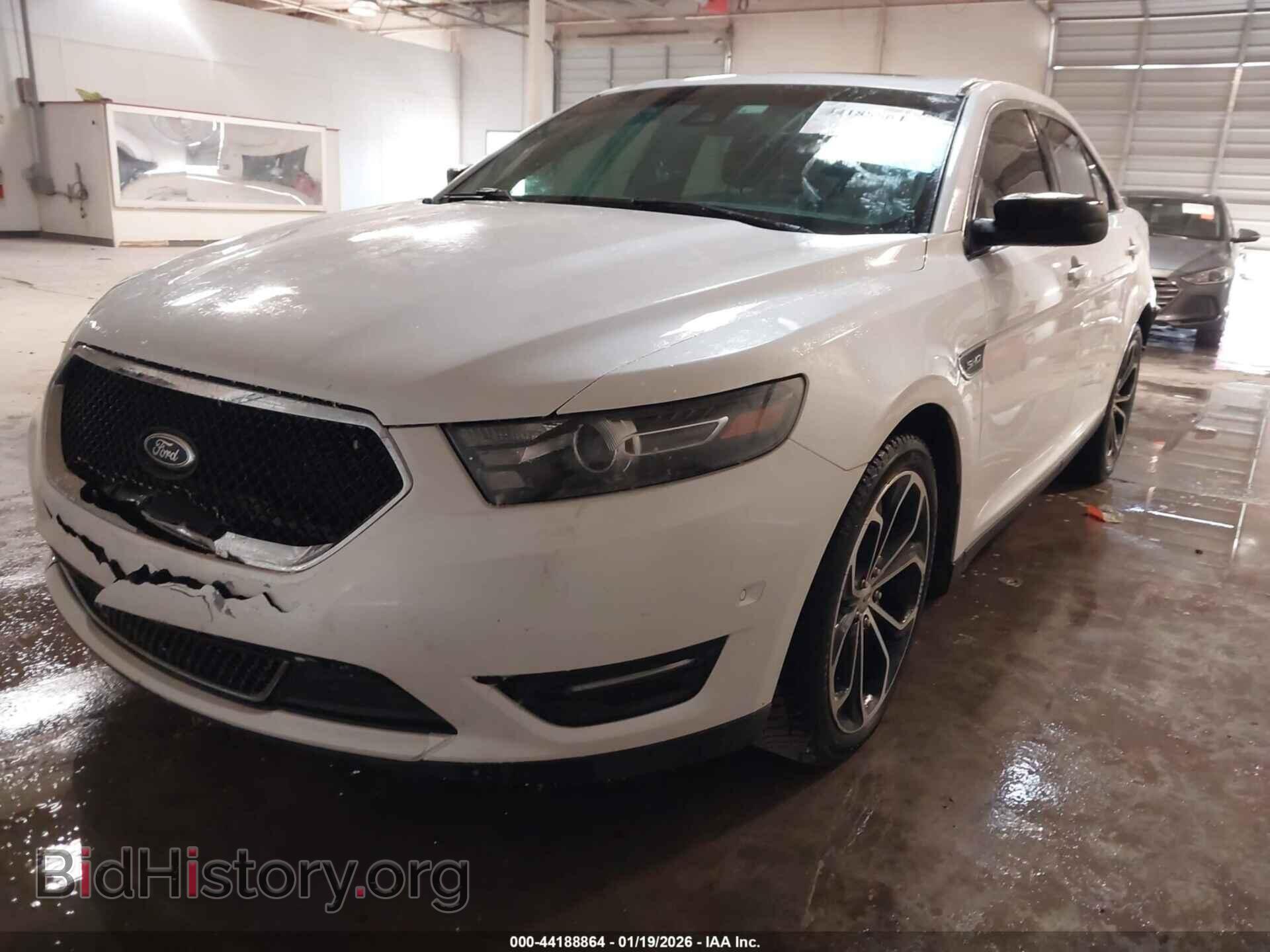 2013 FORD TAURUS - VIN: 1FAHP2KT2DG107653 - Фото 2