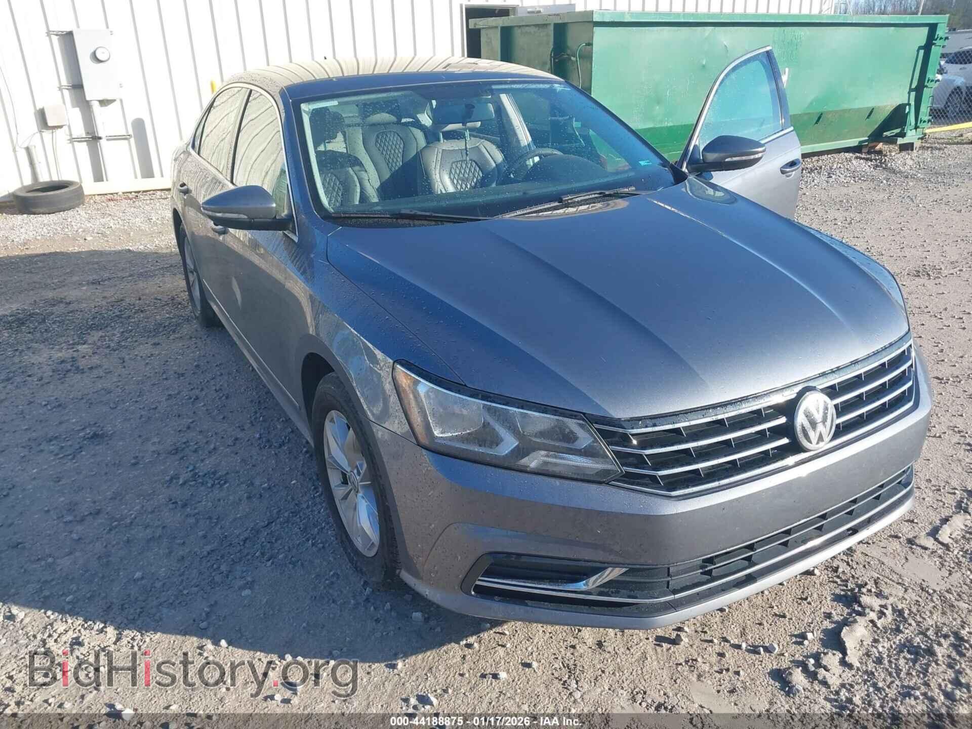2017 VOLKSWAGEN PASSAT - VIN: 1VWAT7A30HC061496 - Фото 6