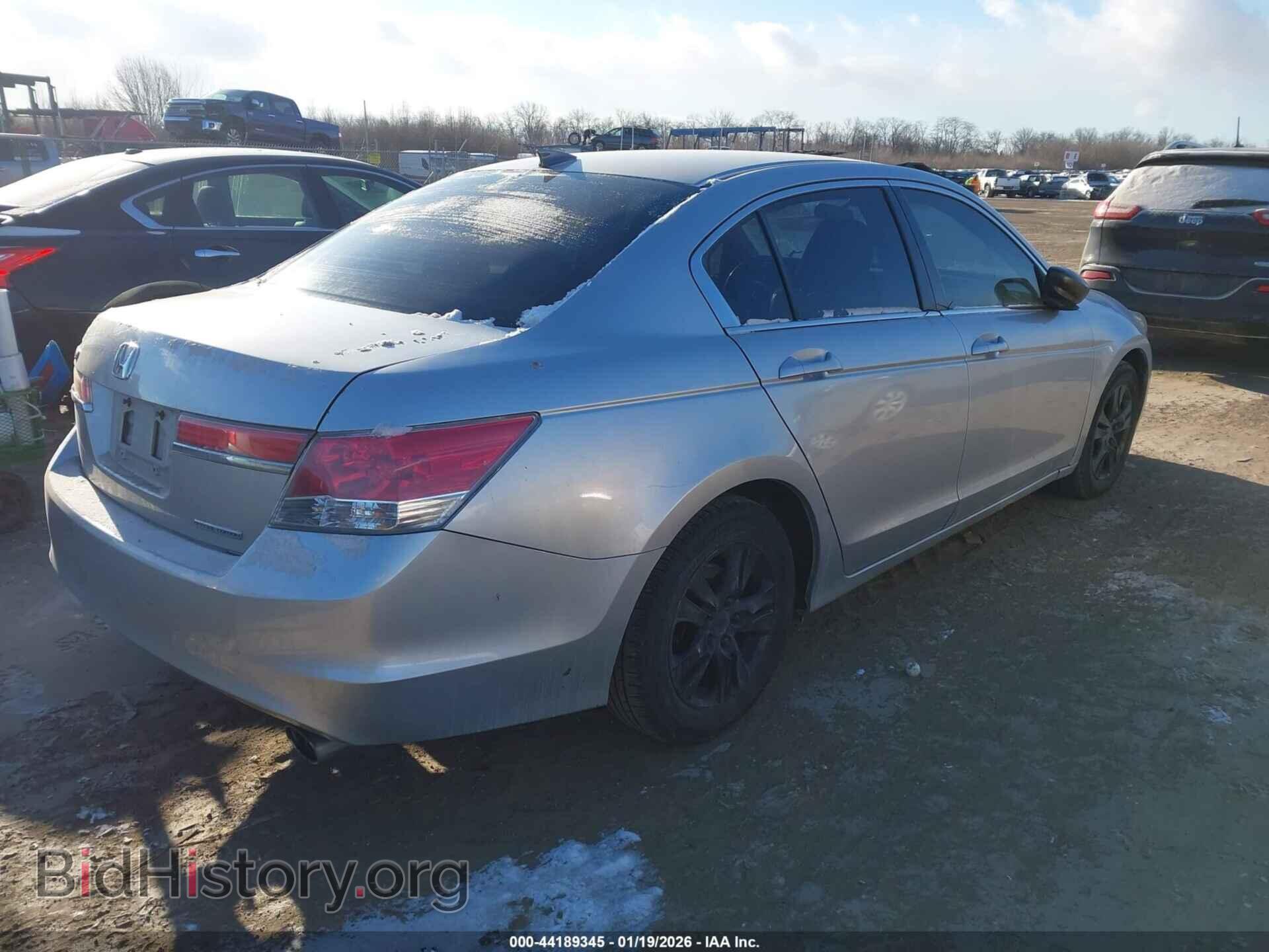 2011 HONDA ACCORD - VIN: 1HGCP2F61BA047844 - Фото 4