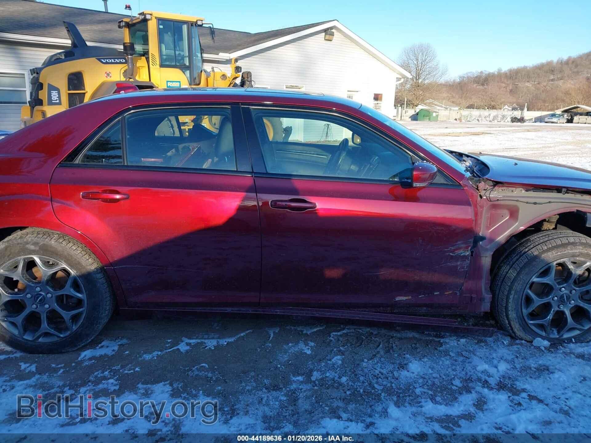 2018 CHRYSLER 300 - VIN: 2C3CCAGG7JH141503 - Фото 14