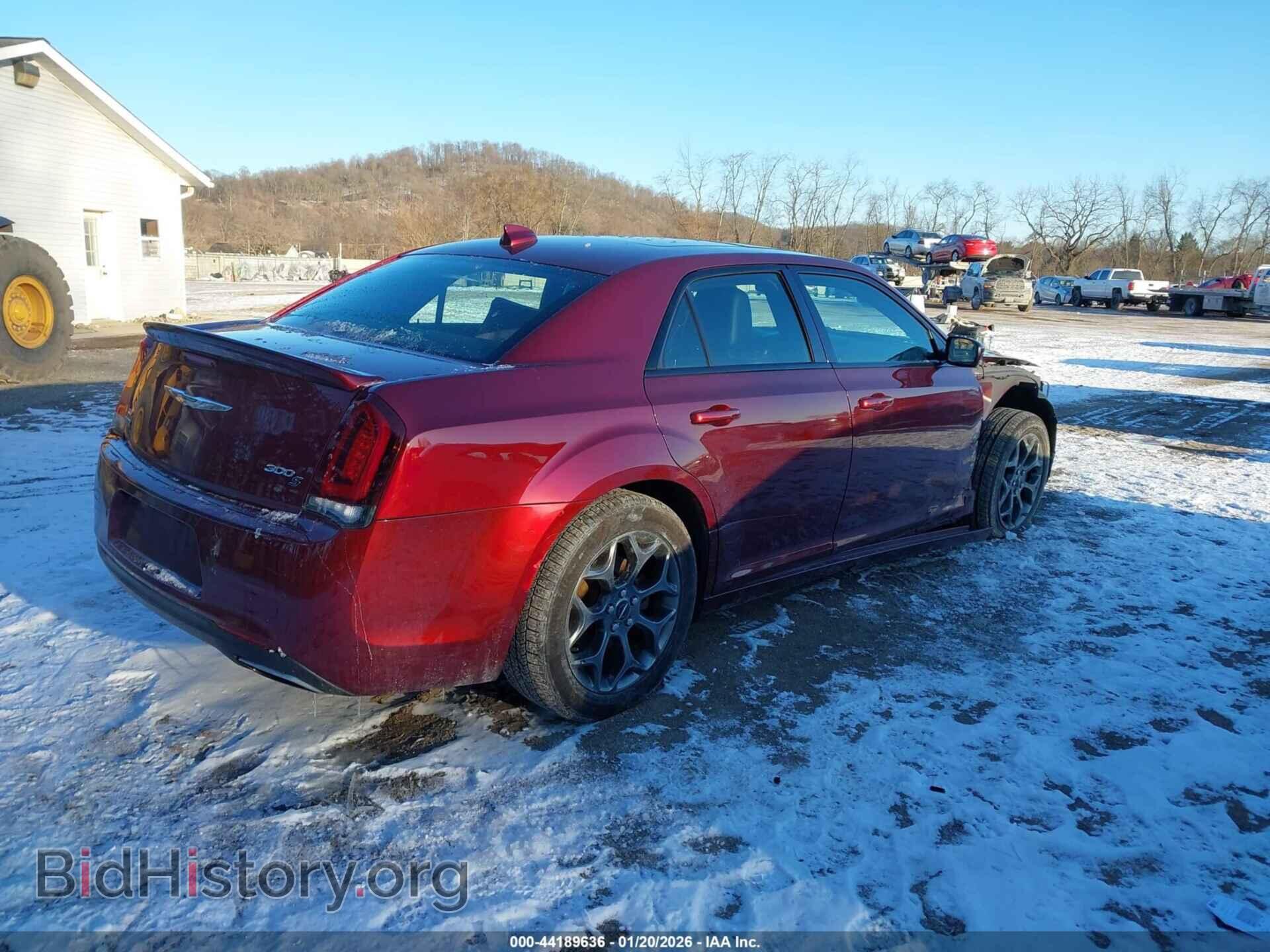 2018 CHRYSLER 300 - VIN: 2C3CCAGG7JH141503 - Фото 4