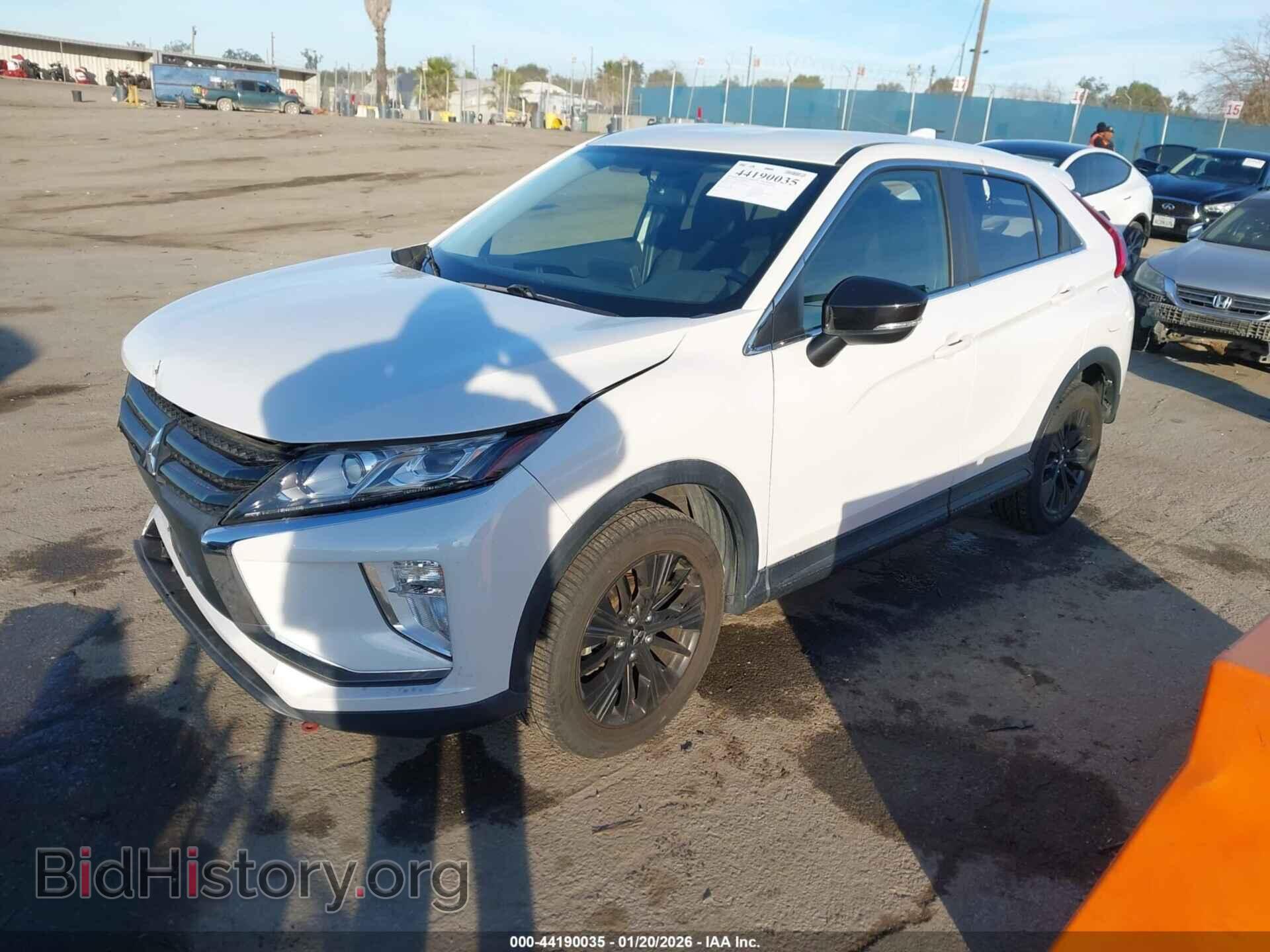 2018 MITSUBISHI ECLIPSE CROSS - VIN: JA4AT4AA2JZ063117 - Photo 2