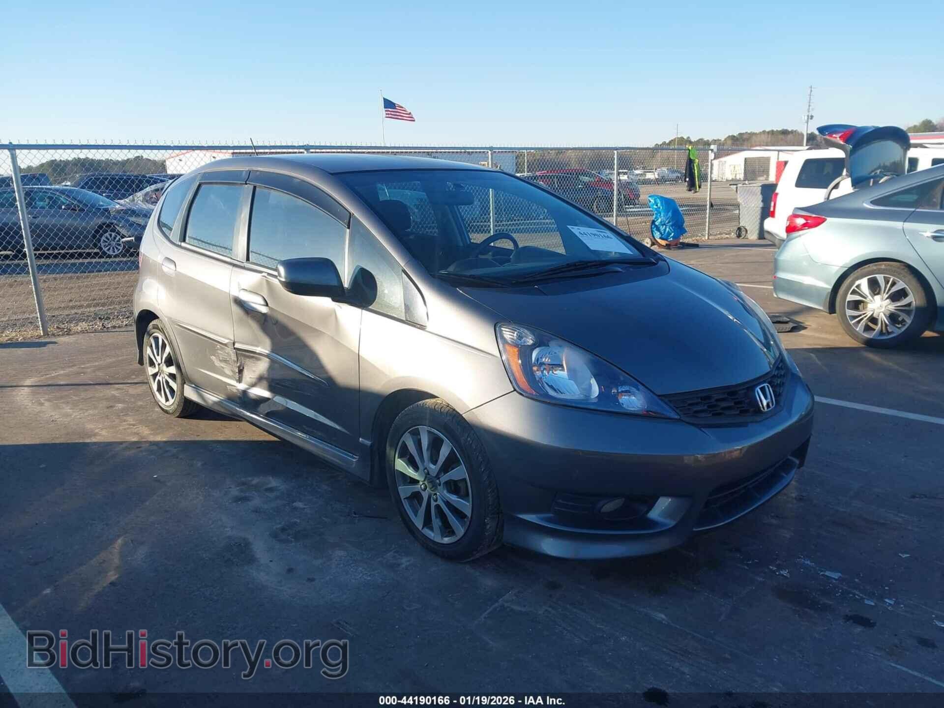 Фотография JHMGE8H59CC009179 - HONDA FIT 2012