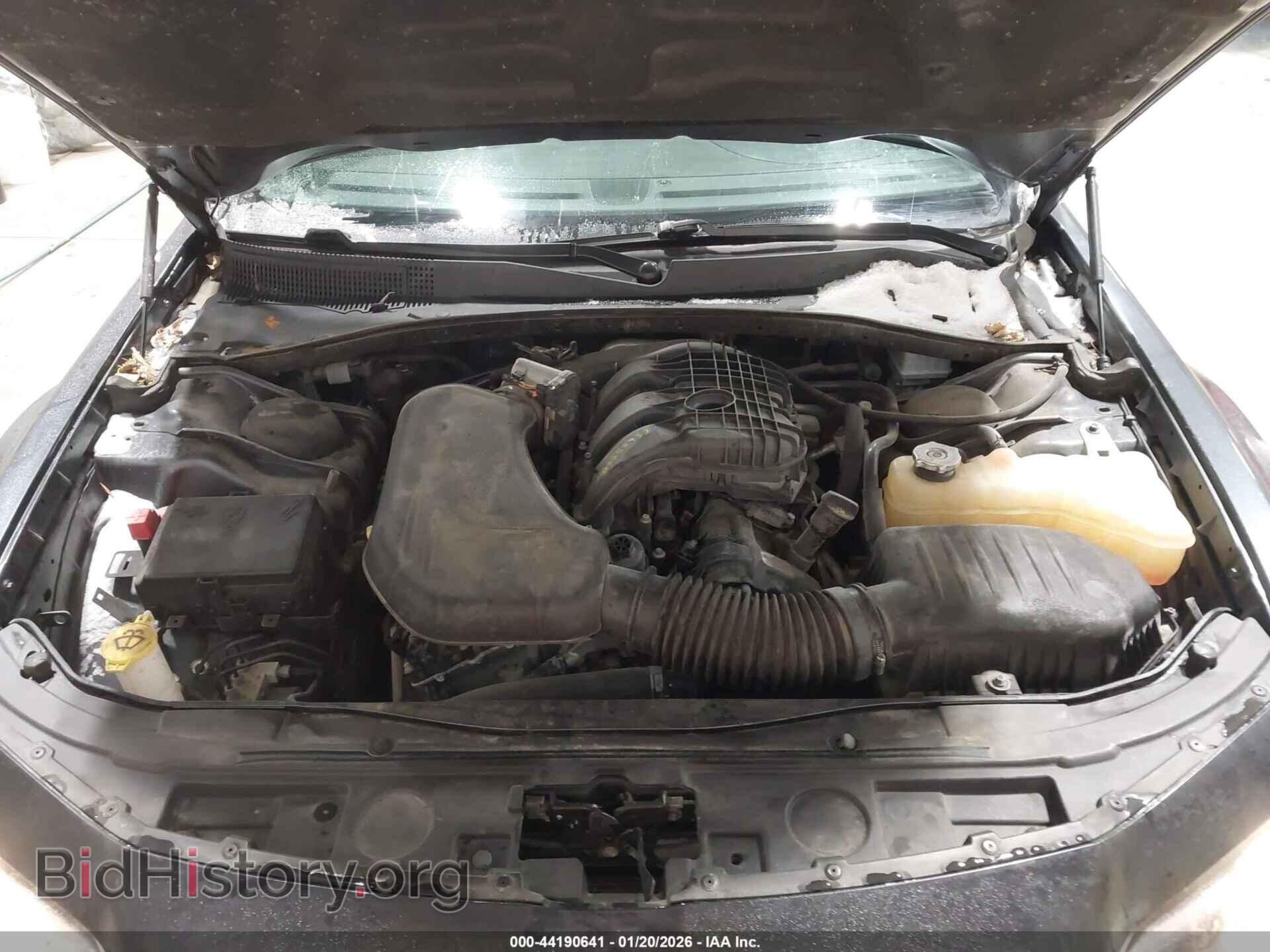2018 CHRYSLER 300 - VIN: 2C3CCAGG3JH293696 - Фото 10