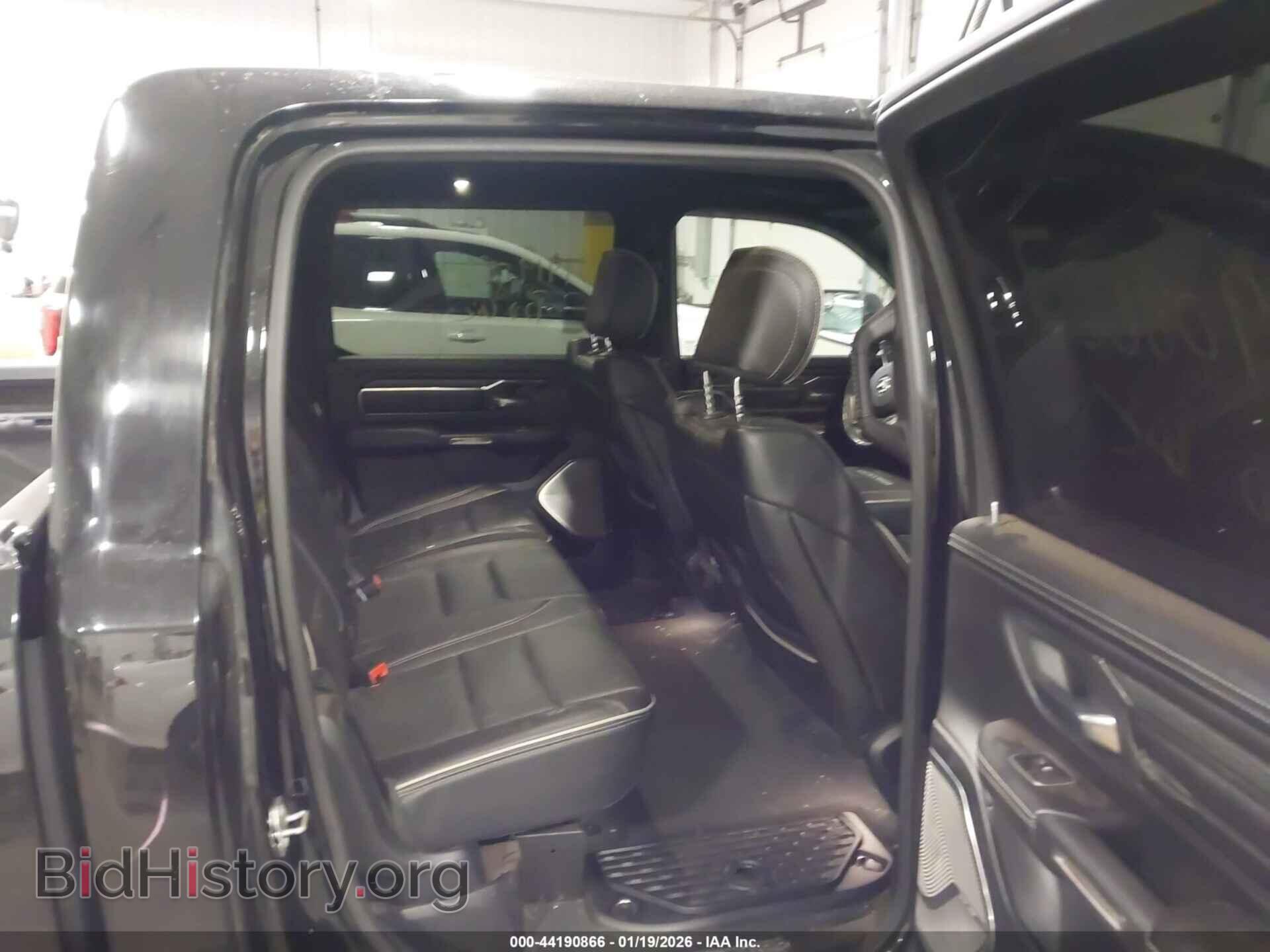 2020 RAM 1500 - VIN: 1C6SRFPT0LN358456 - Фото 8