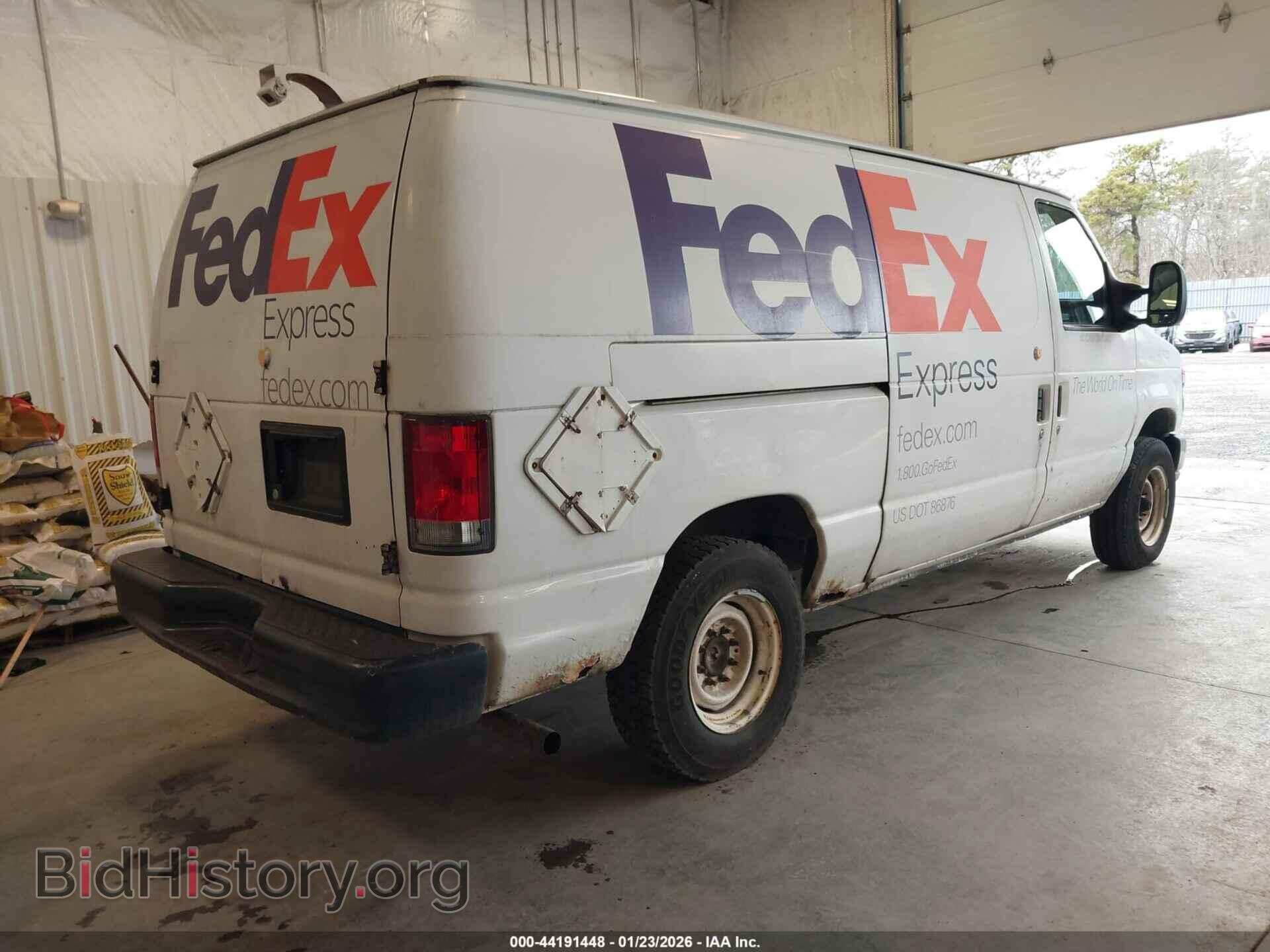 2010 FORD E-150 - VIN: 1FTNE1EW4ADA91133 - Фото 4