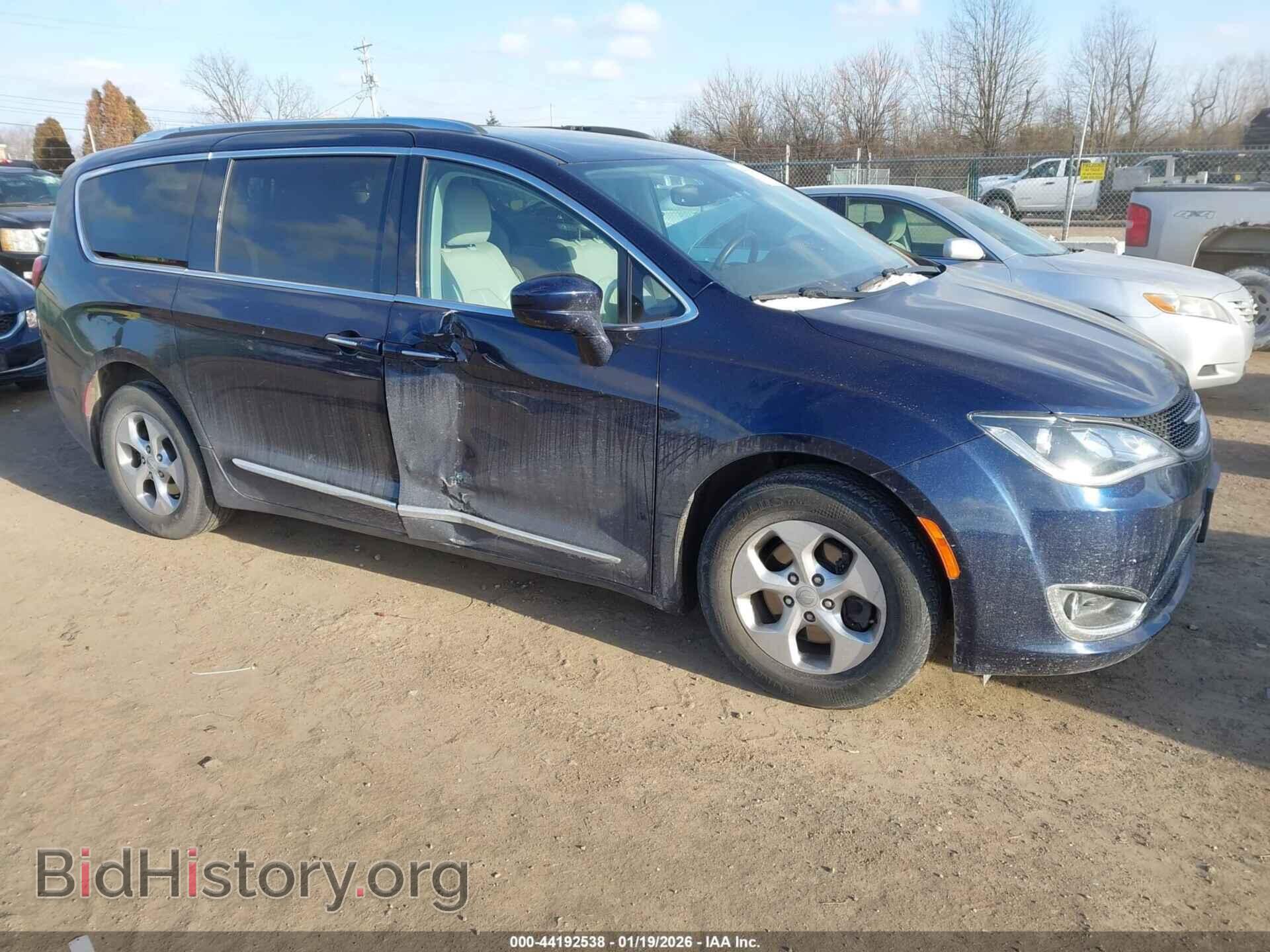 Фотография 2C4RC1EG0HR752616 - CHRYSLER PACIFICA 2017
