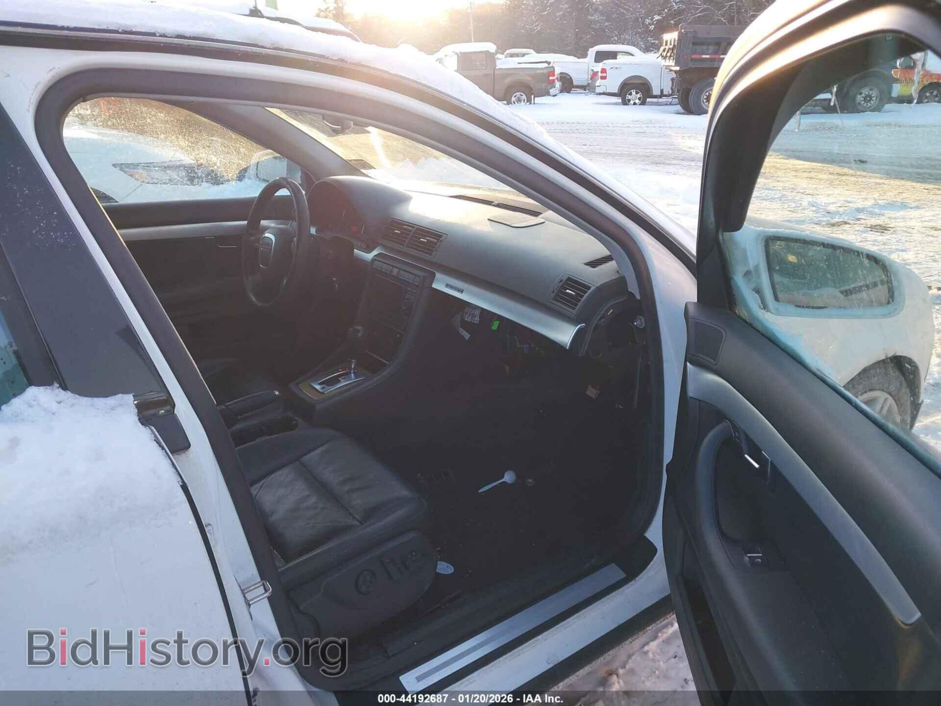 2008 AUDI A4 - VIN: WAUDF78E28A115615 - Photo 5